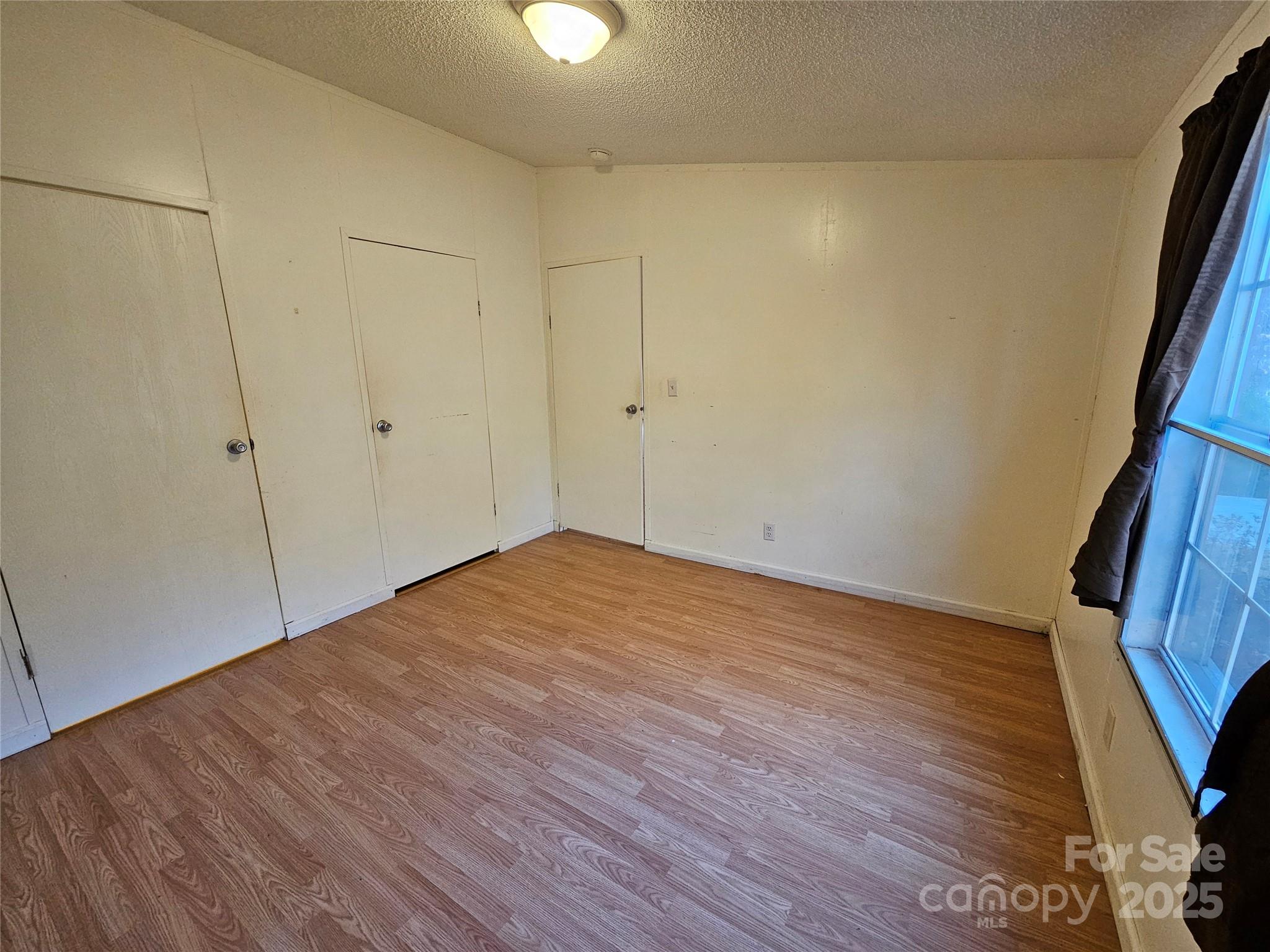 142 River Breeze Drive