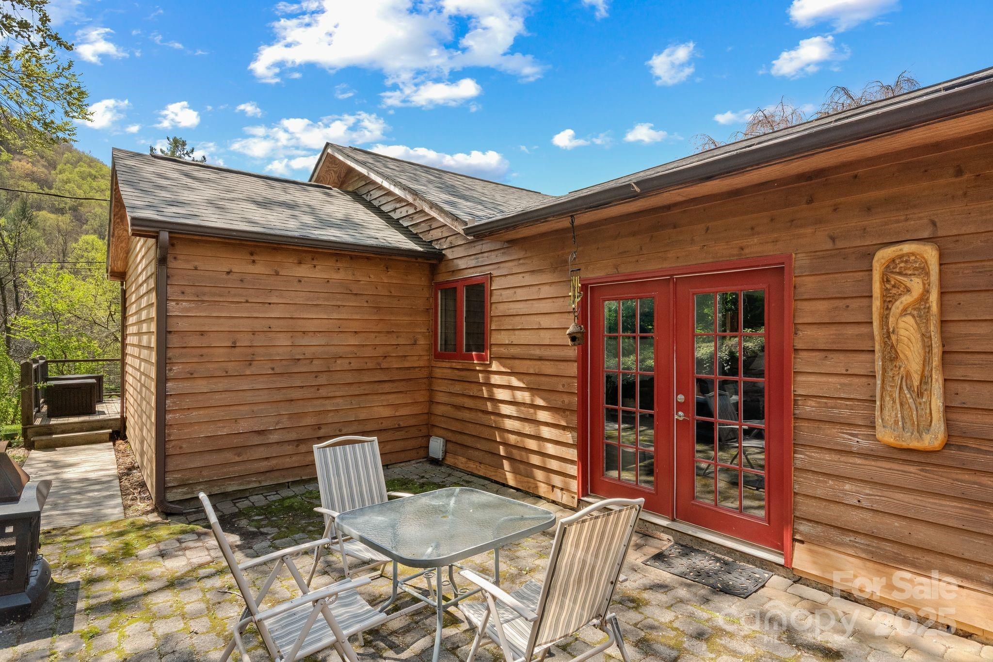 22 Morgan Branch Road