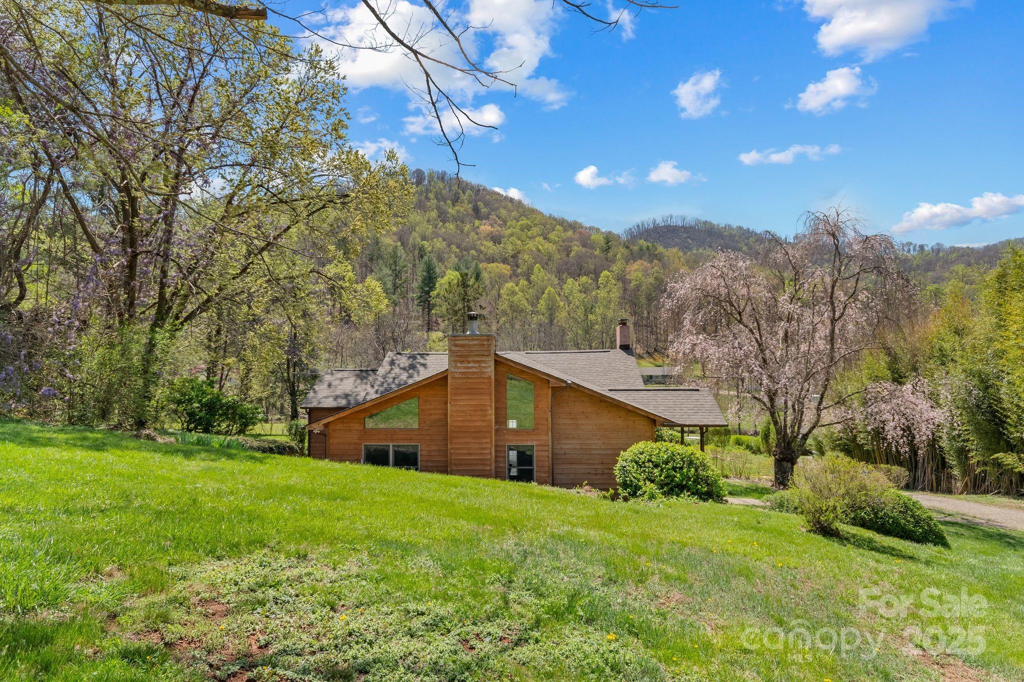 22 Morgan Branch Road