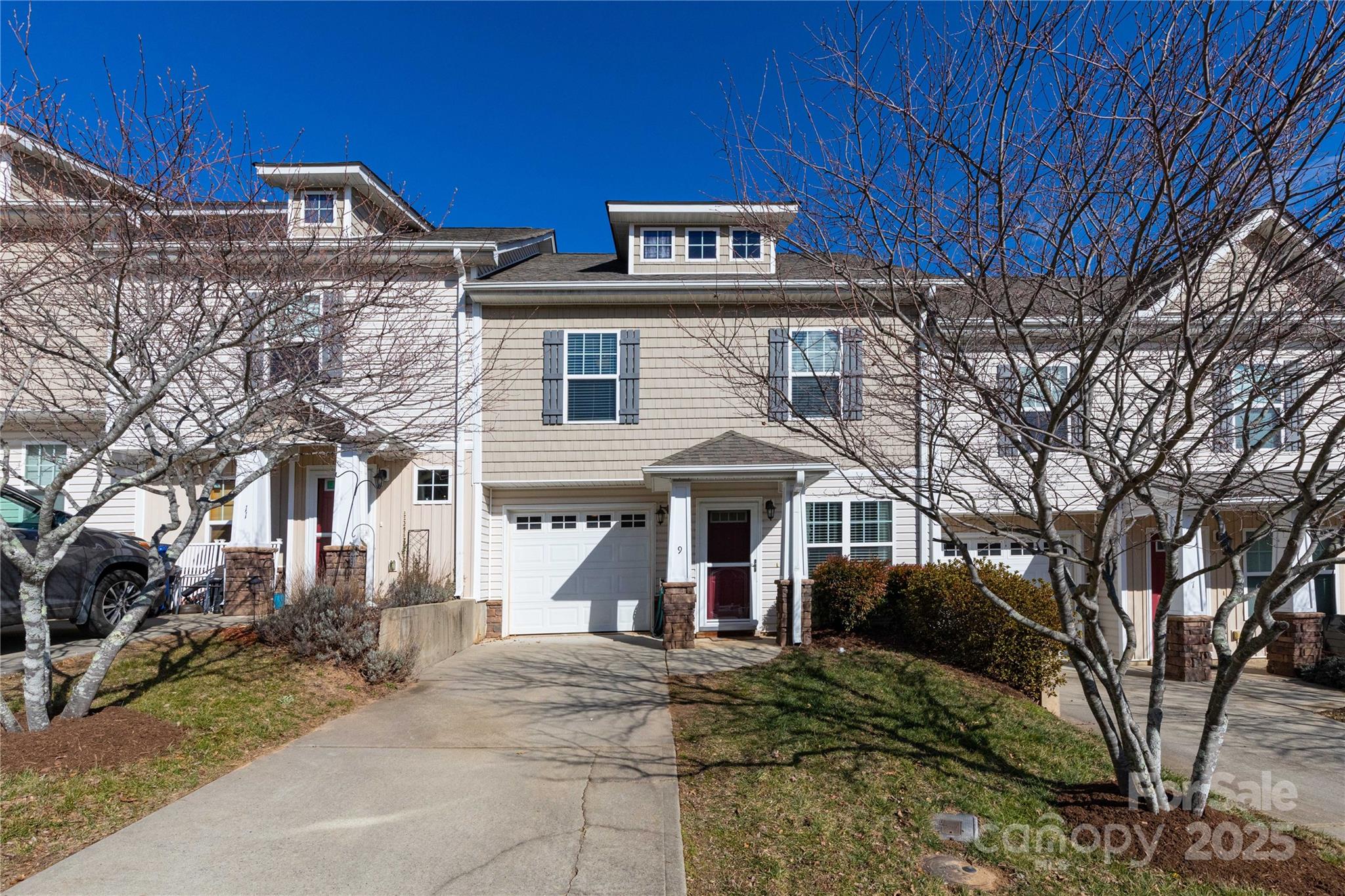9 Athena Avenue