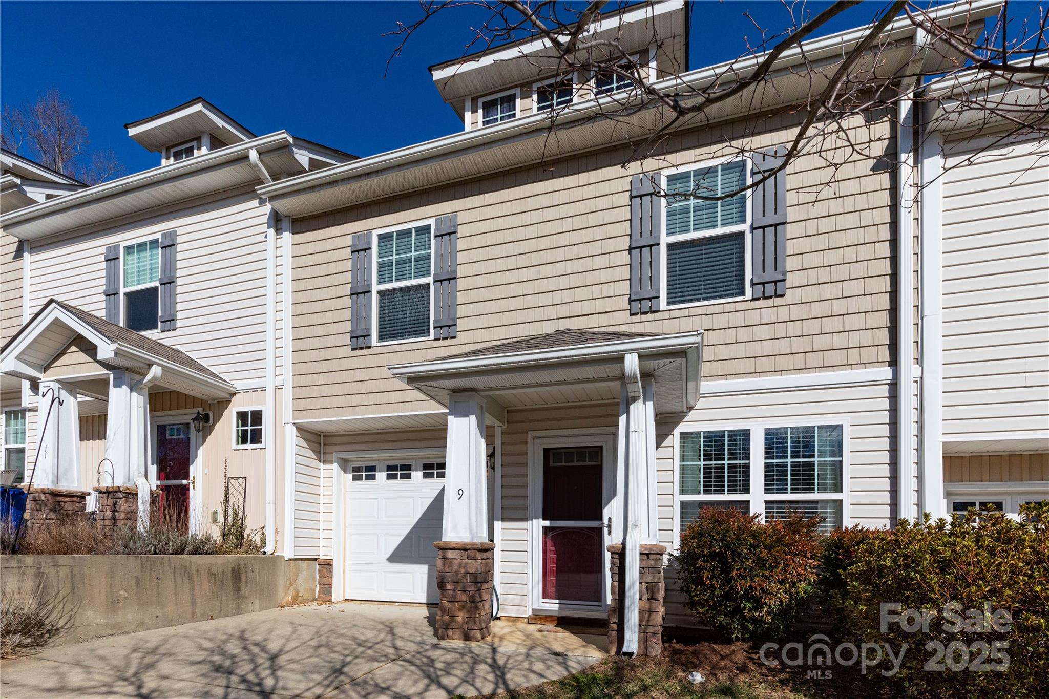 9 Athena Avenue