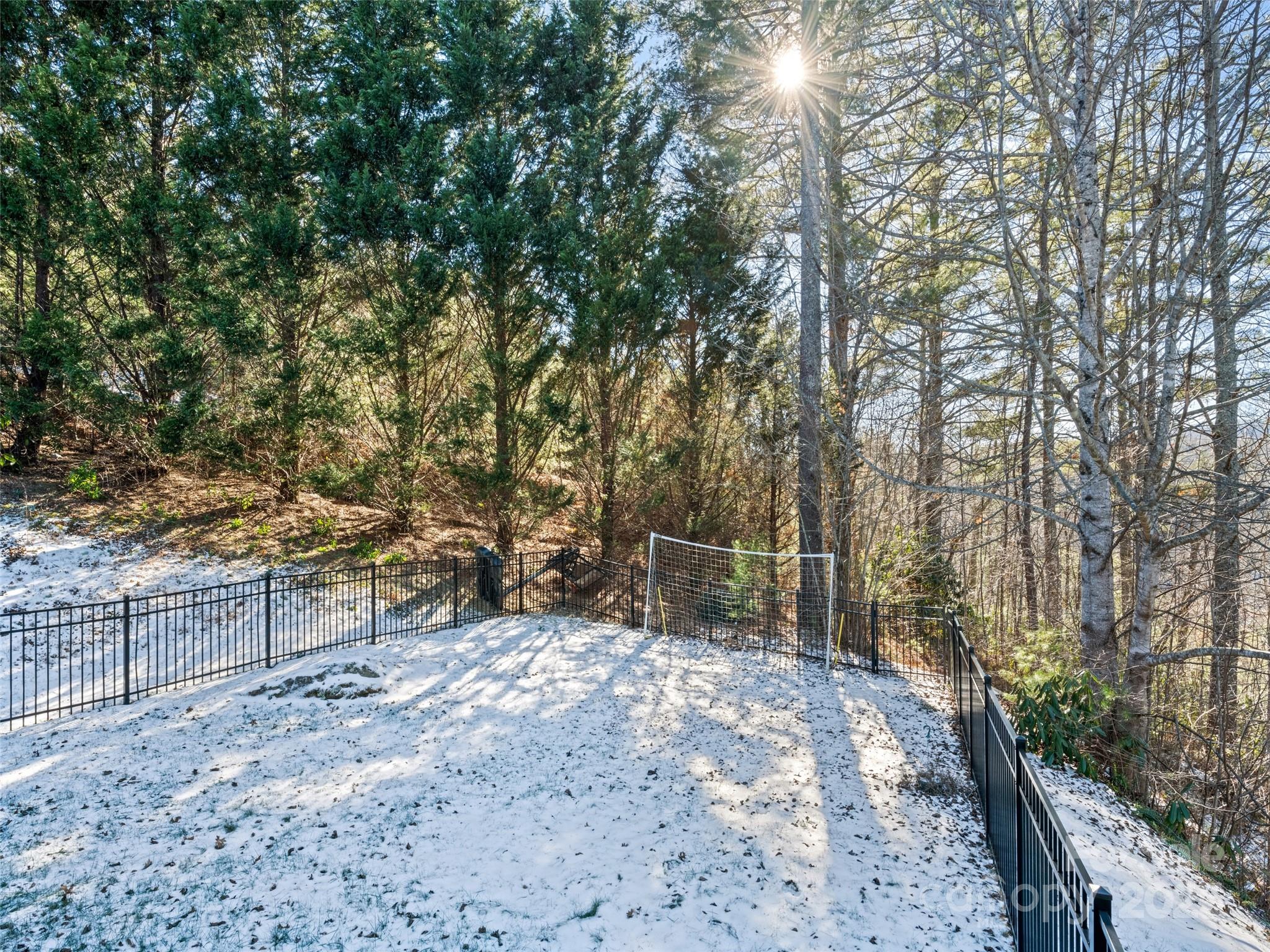 15 Lone Coyote Ridge