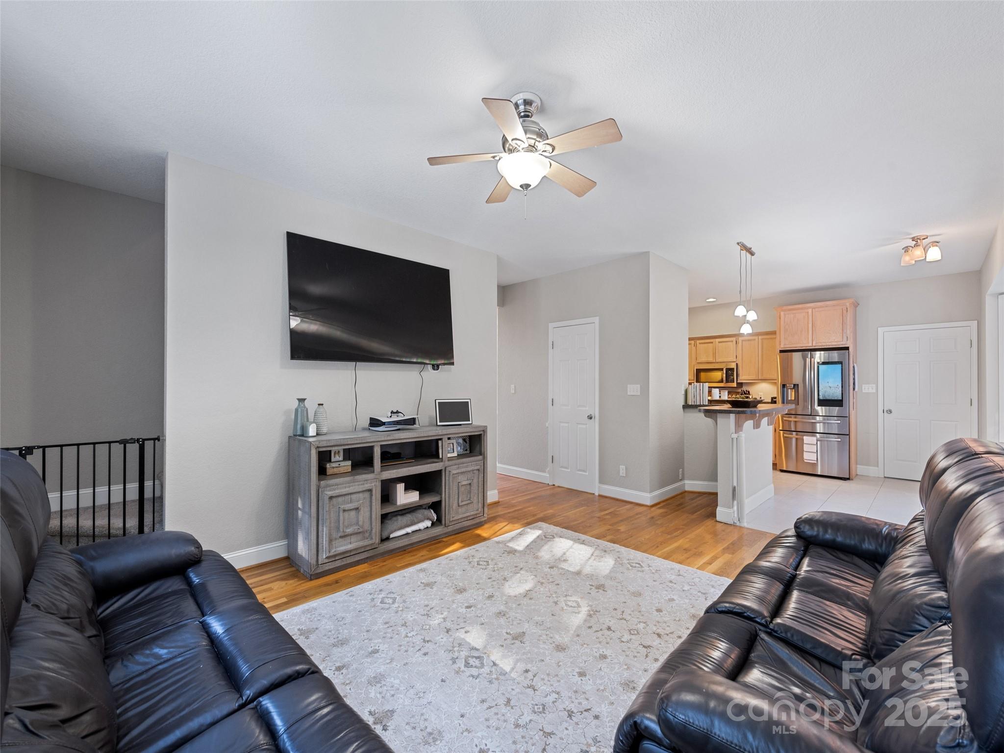 15 Lone Coyote Ridge