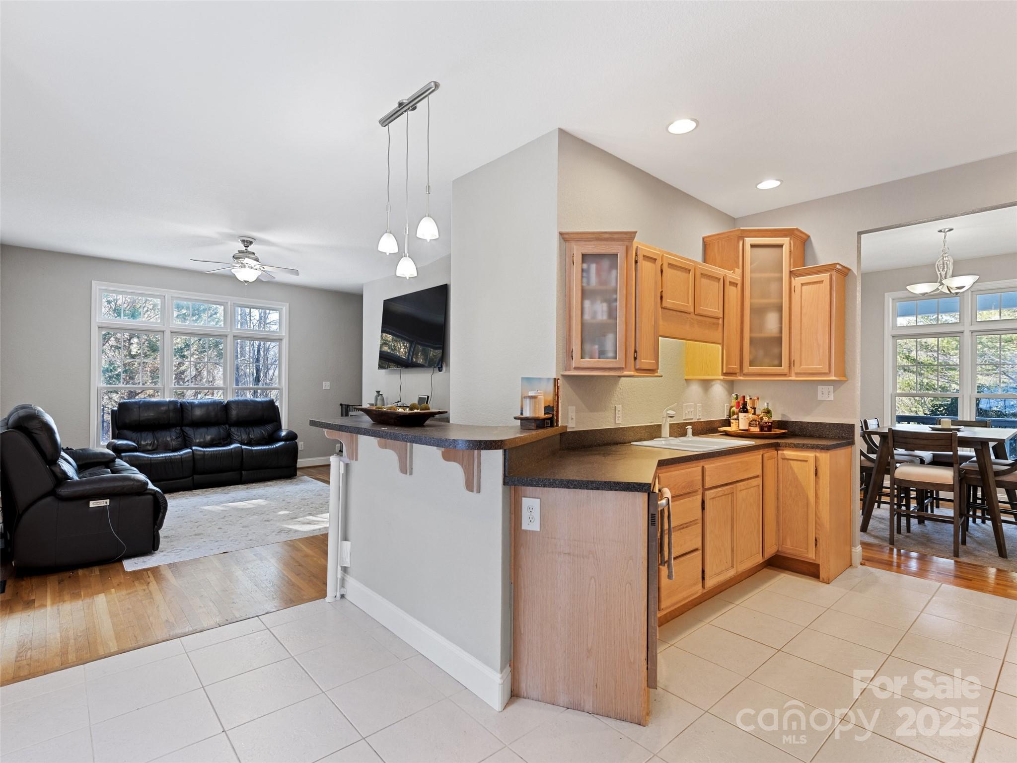 15 Lone Coyote Ridge