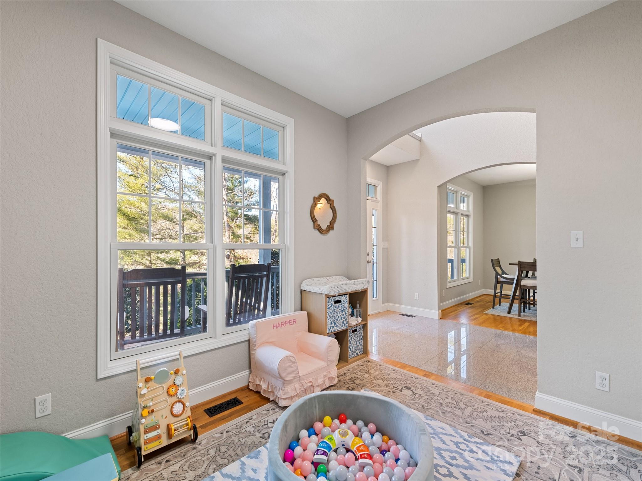 15 Lone Coyote Ridge