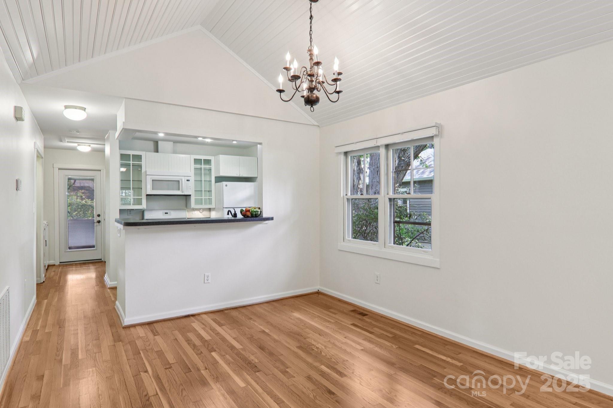 39 Short Street