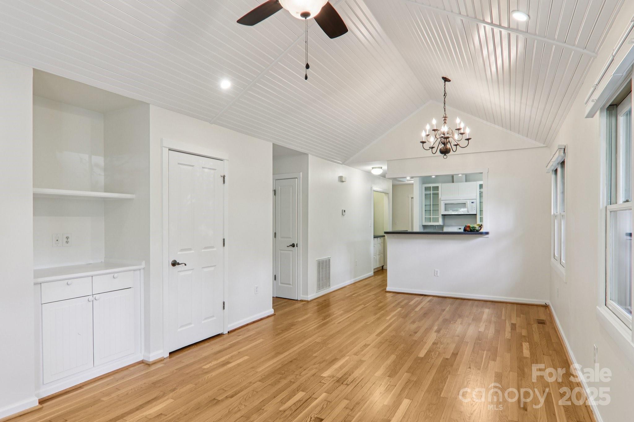 39 Short Street