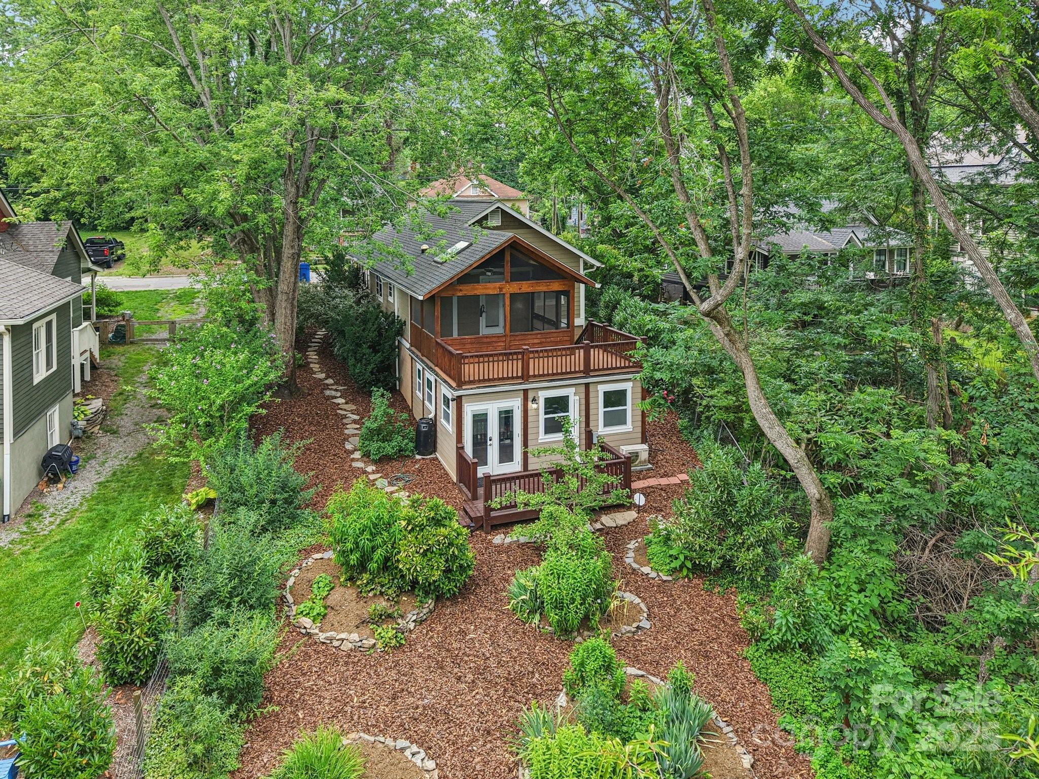 39 Short Street