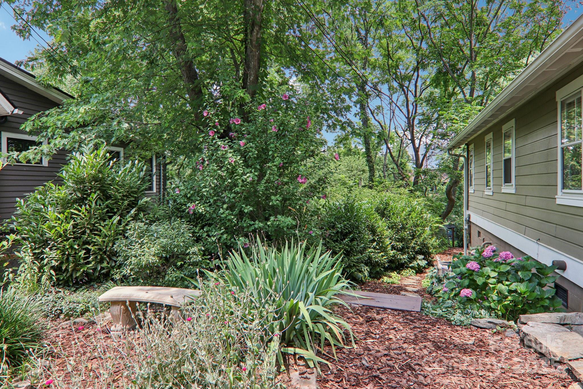 39 Short Street