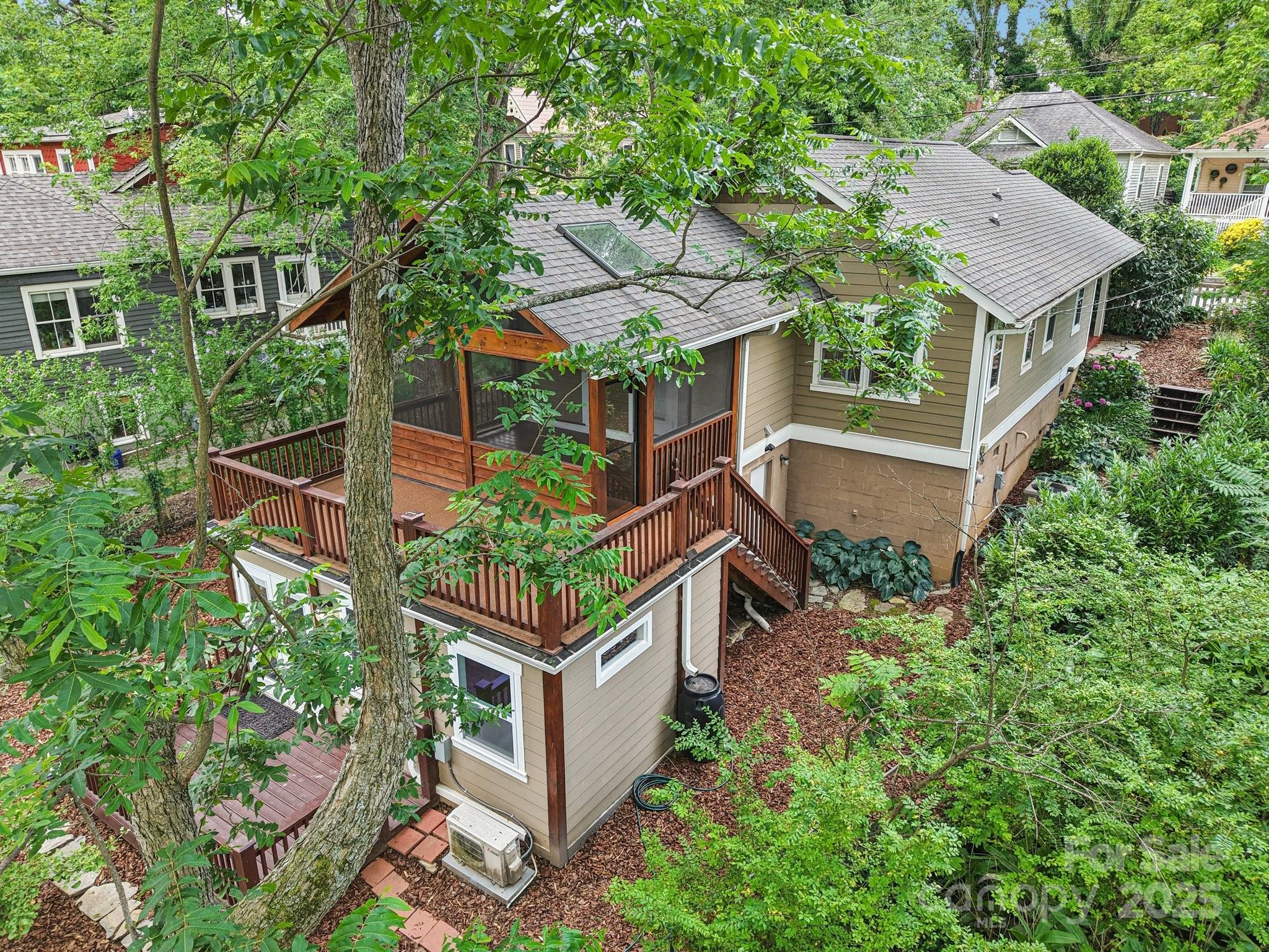 39 Short Street