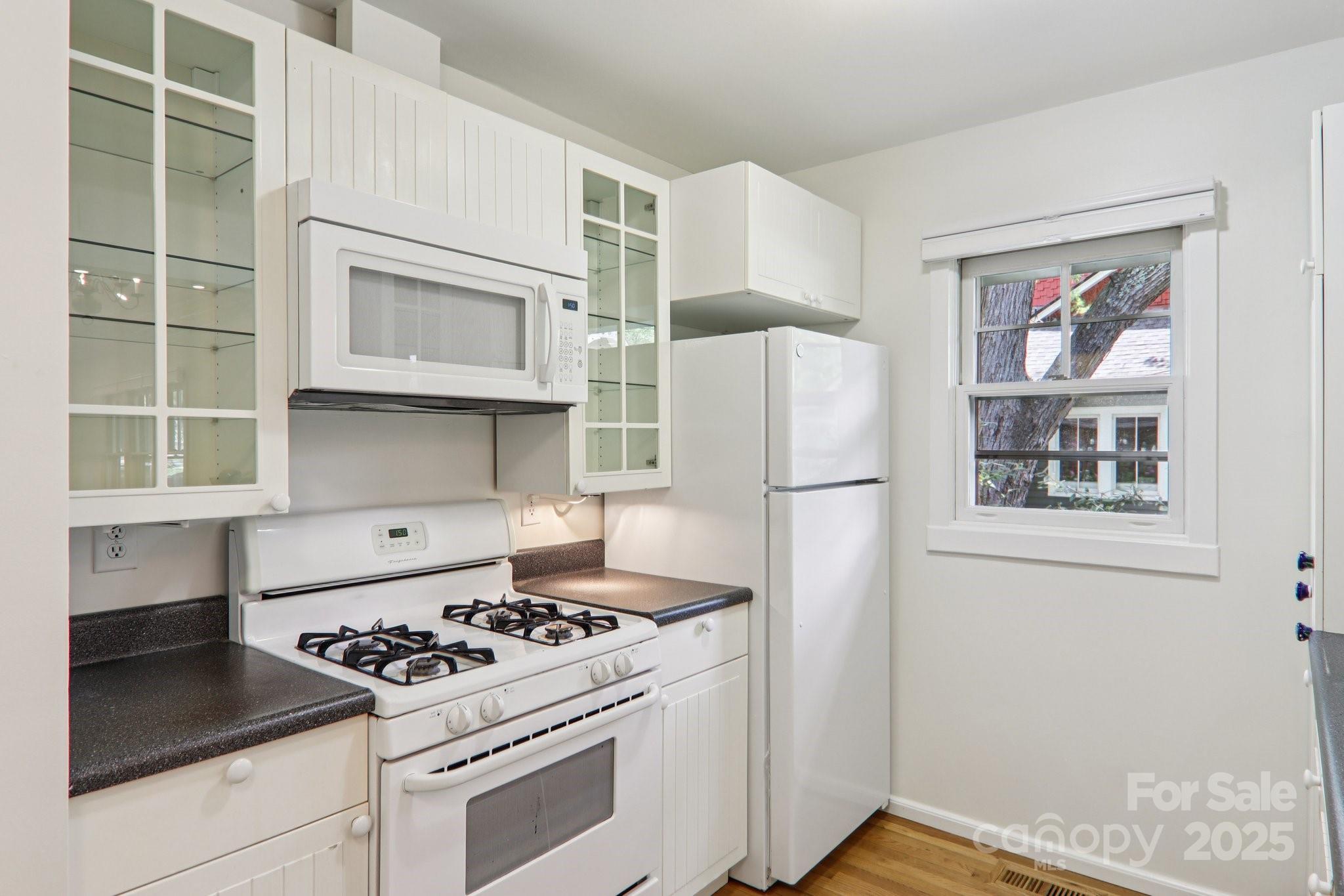 39 Short Street