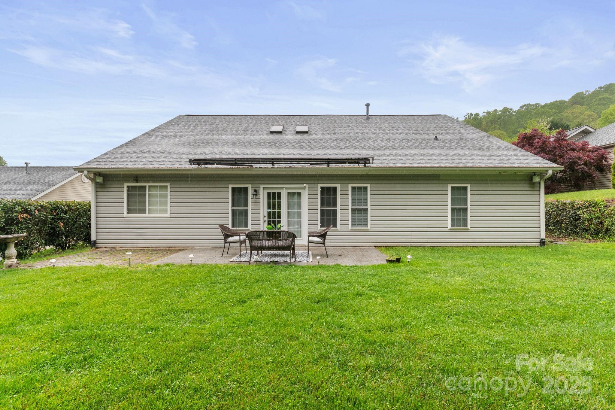 57 Stonebridge Drive