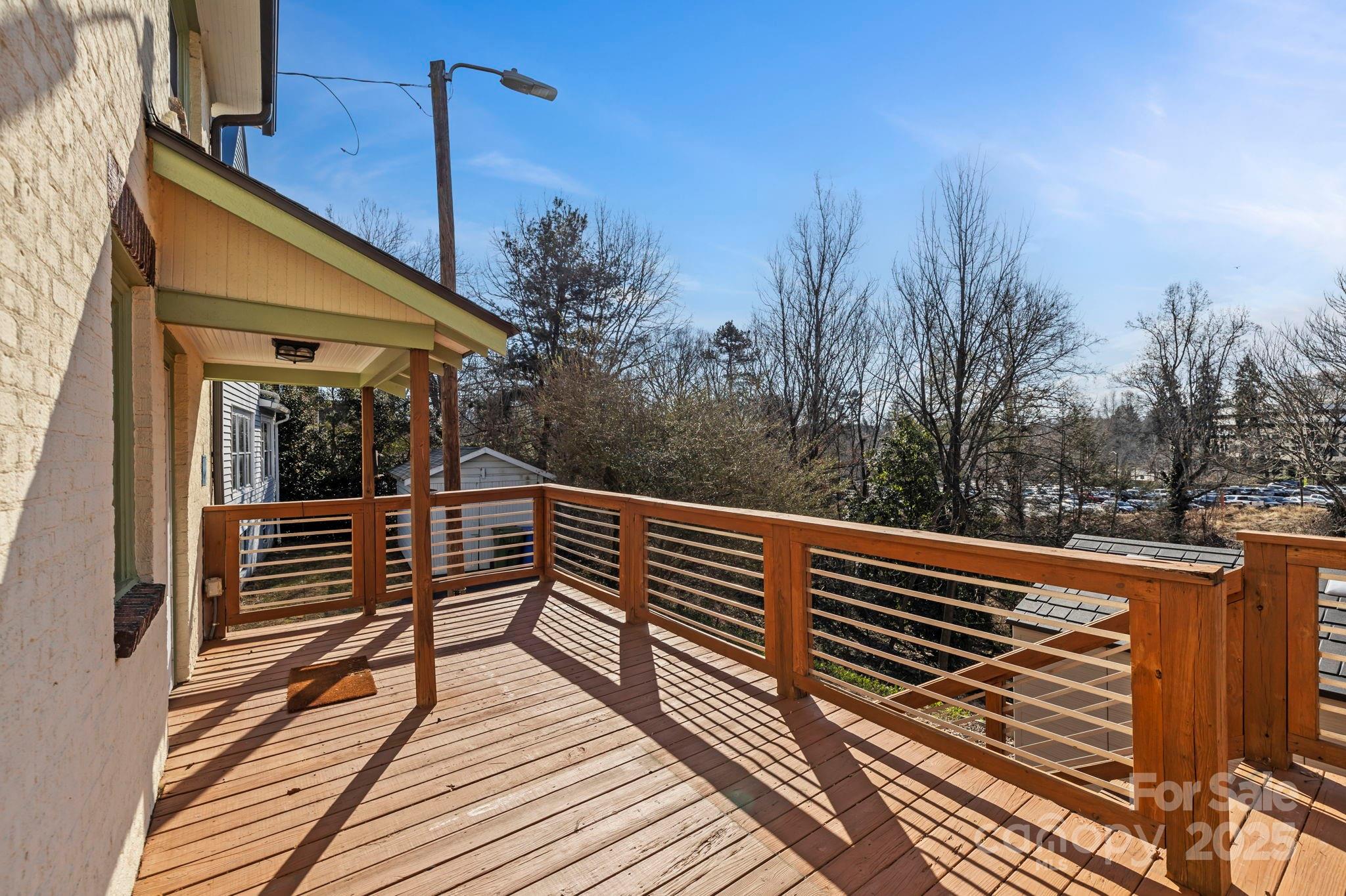 41 Forest Hill Drive