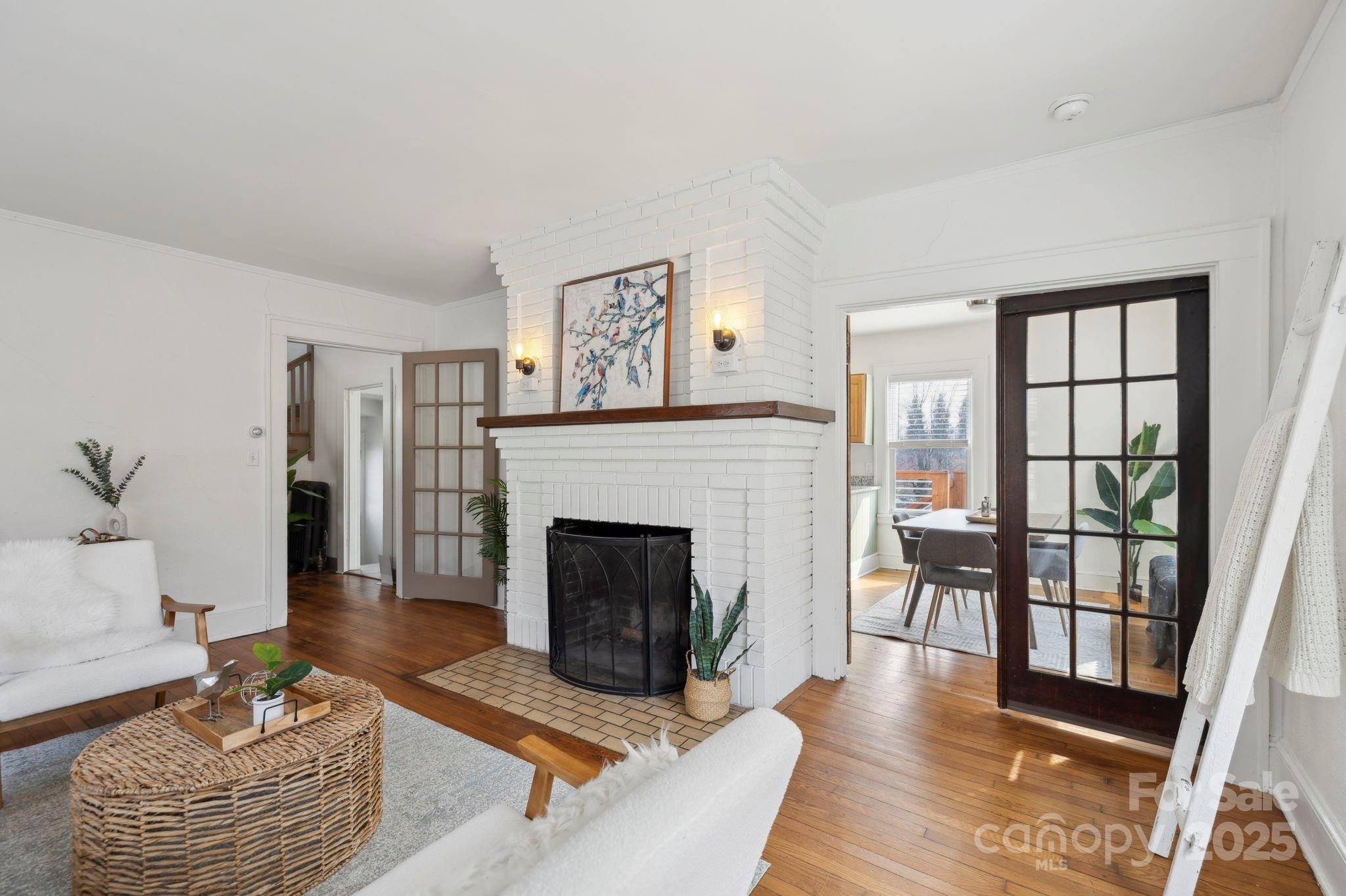 41 Forest Hill Drive