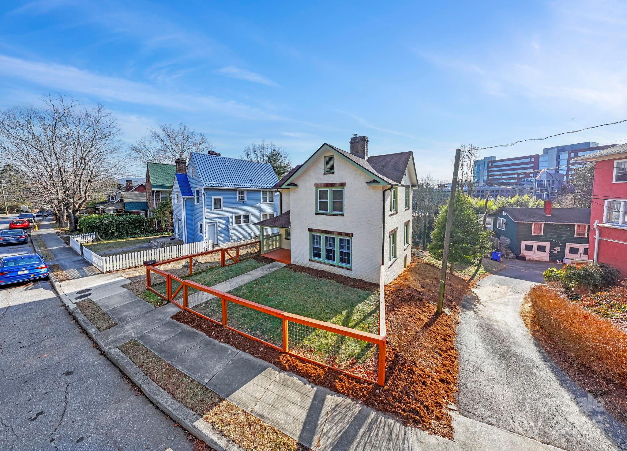 41 Forest Hill Drive