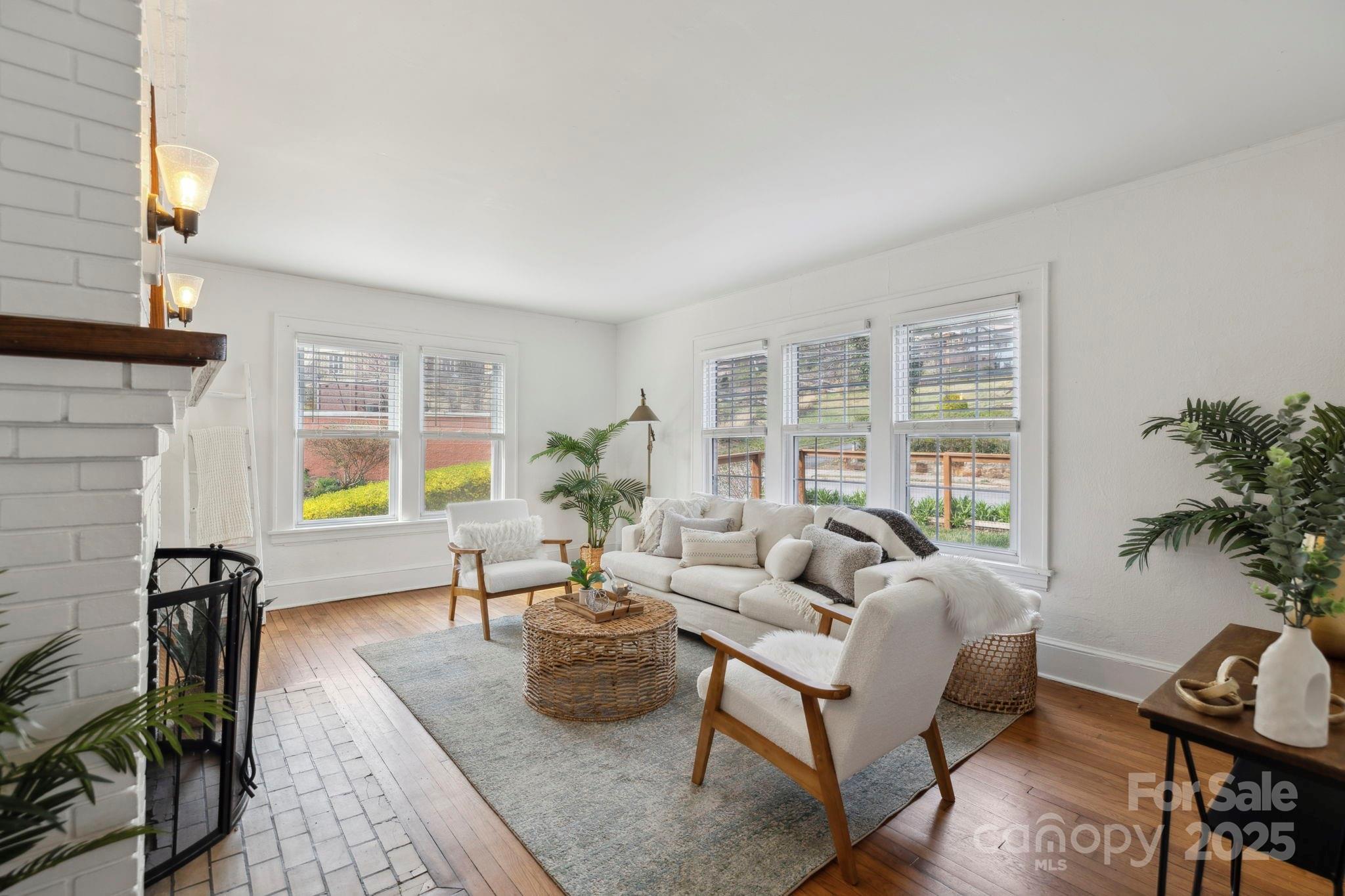 41 Forest Hill Drive