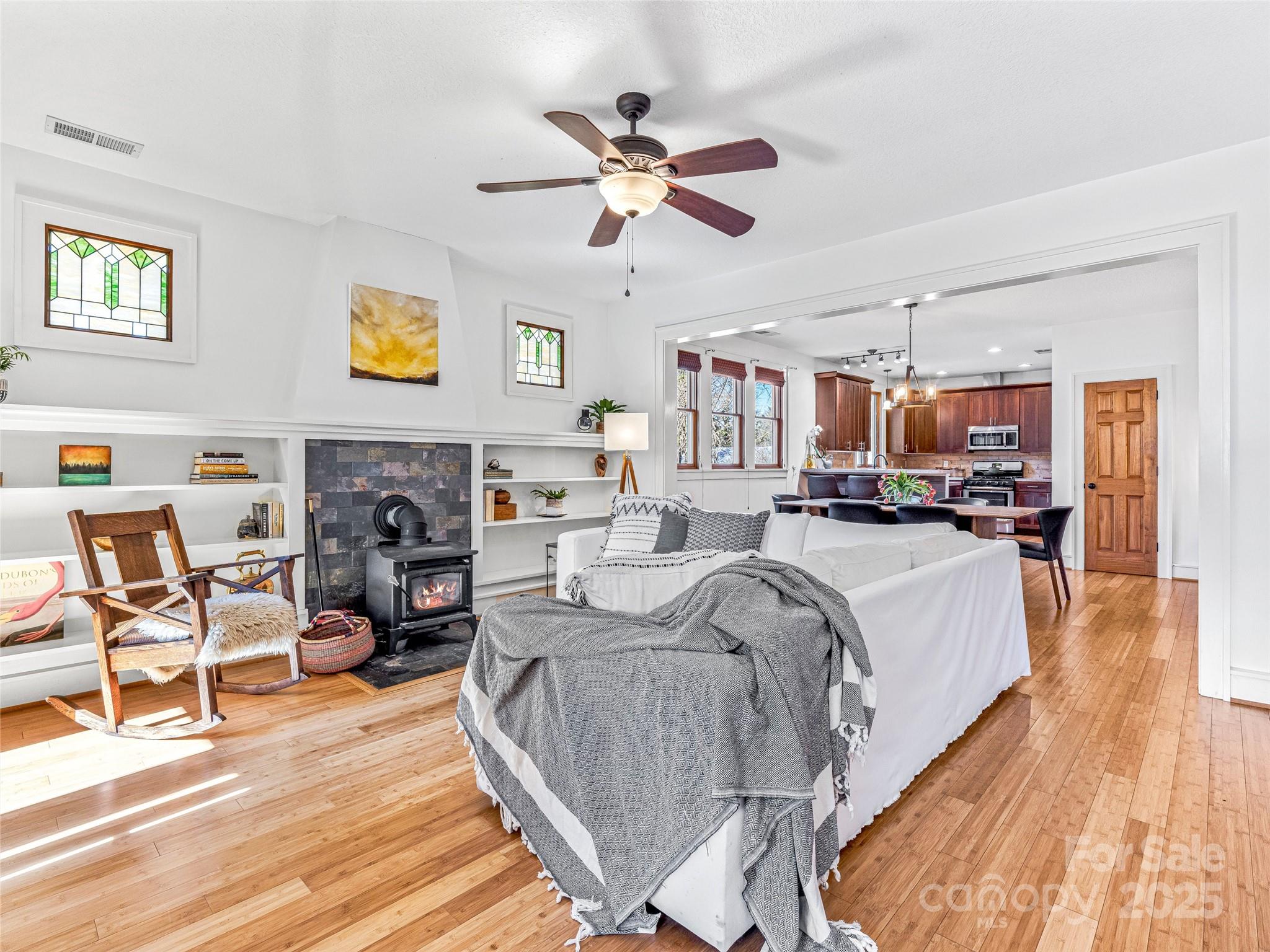 116 Mitchell Avenue