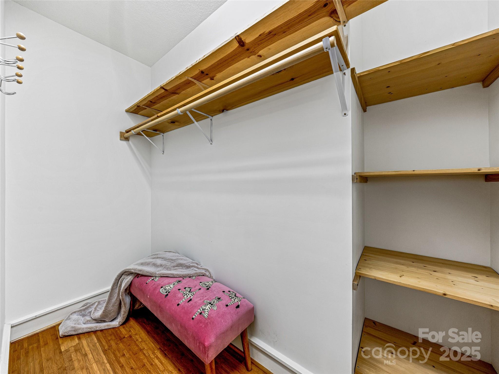 116 Mitchell Avenue