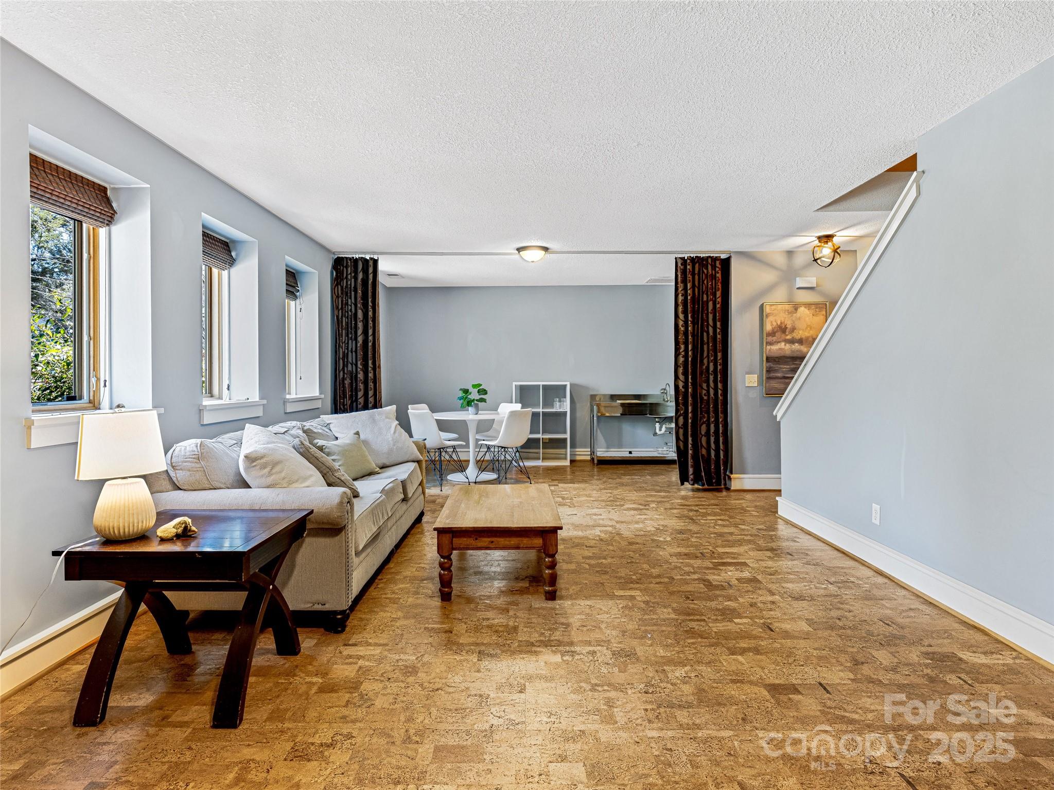116 Mitchell Avenue