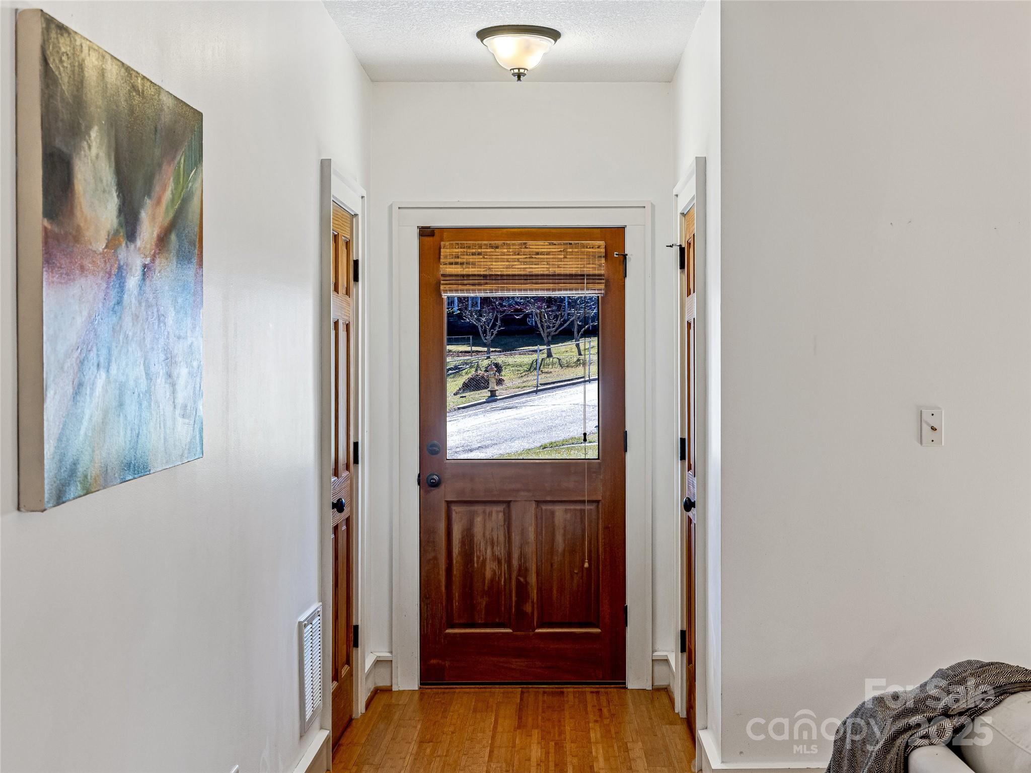 116 Mitchell Avenue
