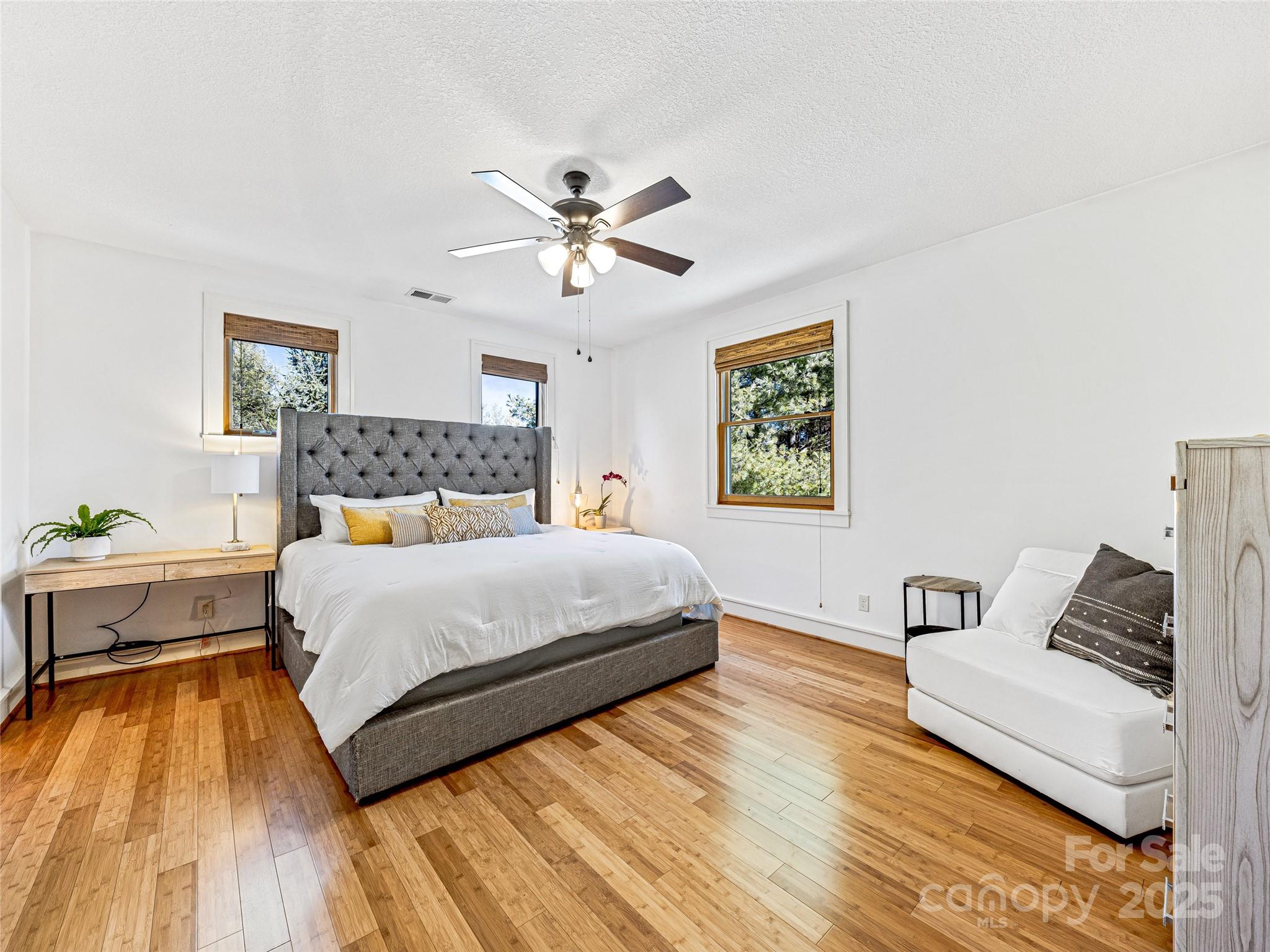 116 Mitchell Avenue