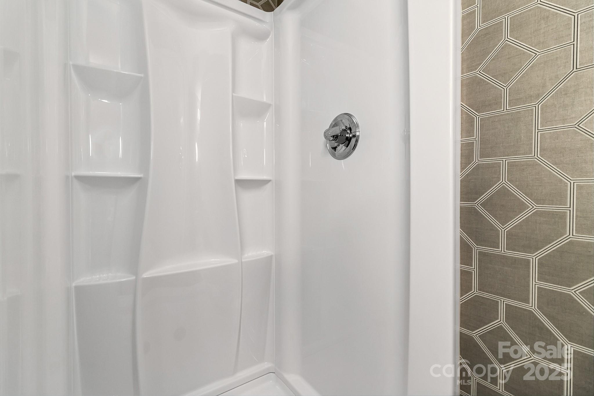 1085 Jenkins Valley Road