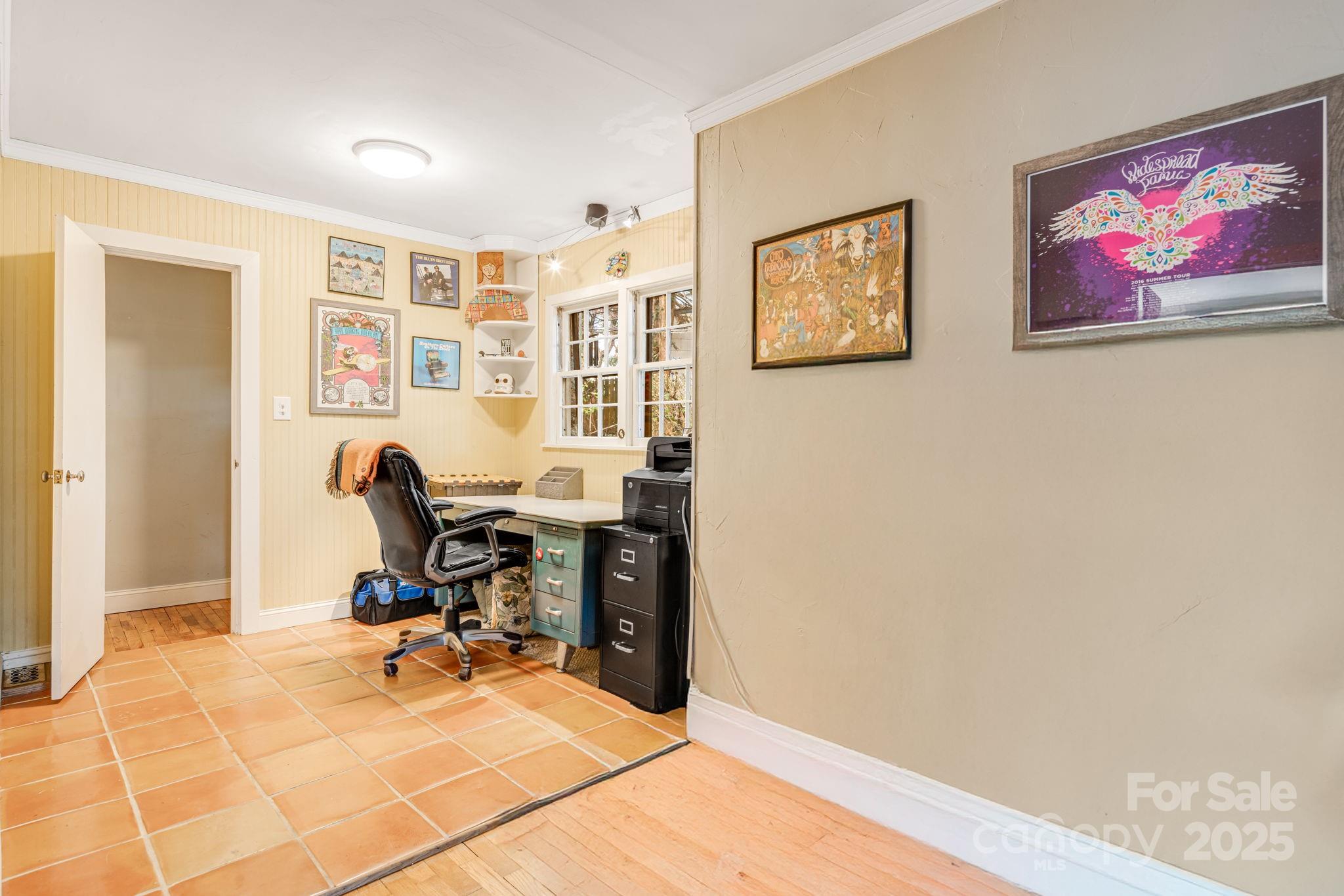 37 Plymouth Circle
