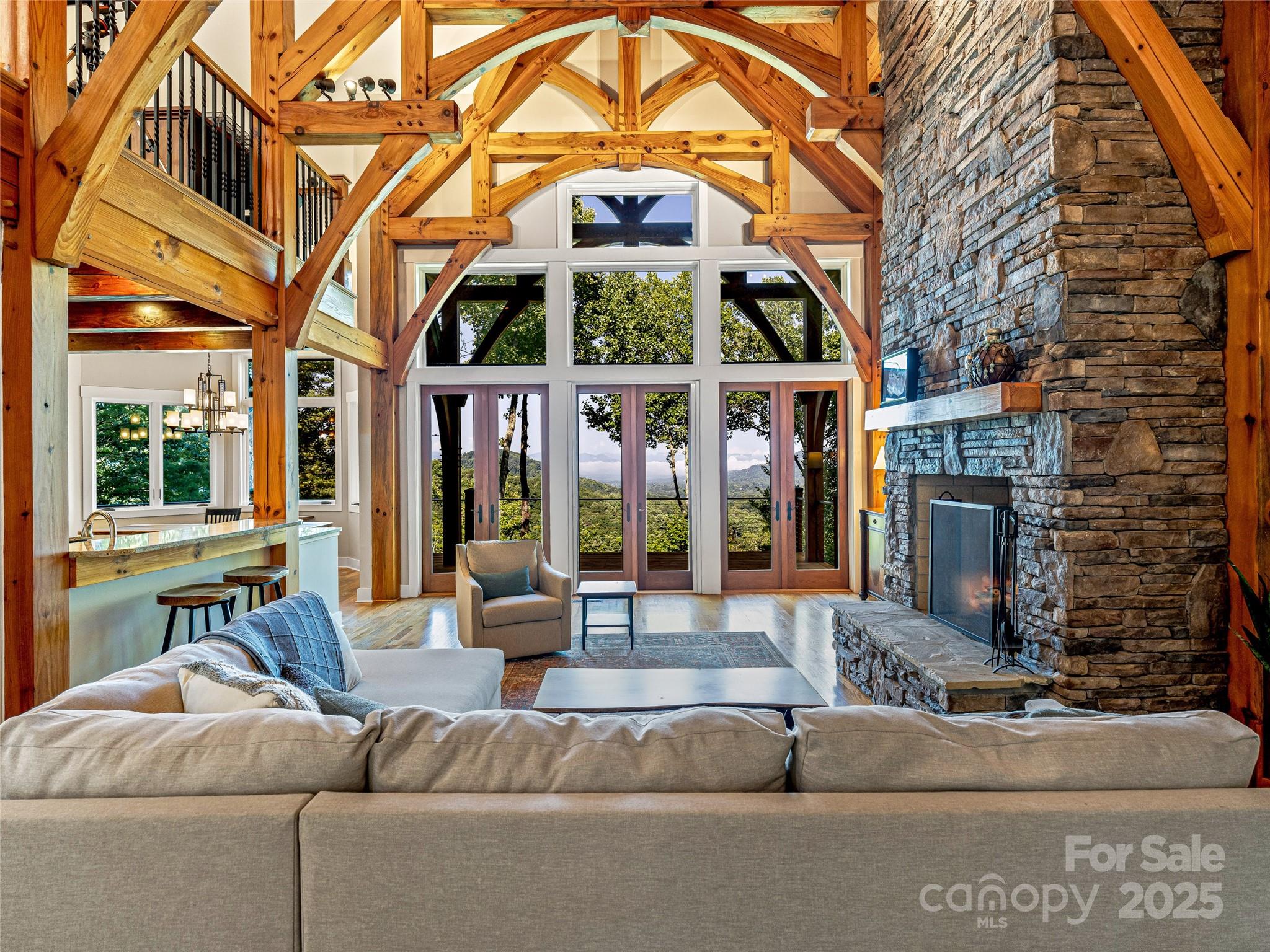 33 & 41 Franklin Trace