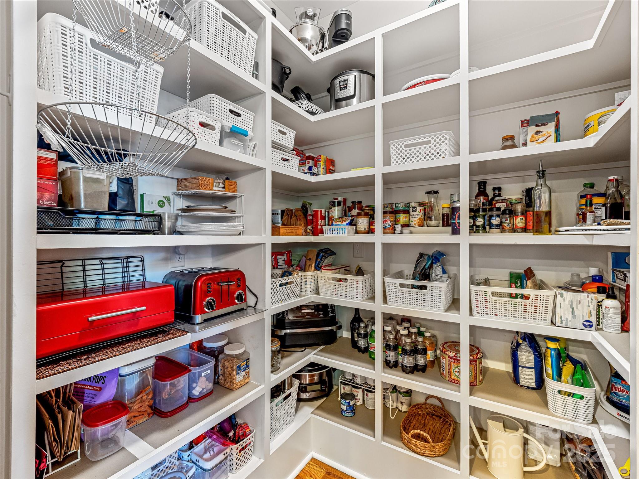 33 & 41 Franklin Trace