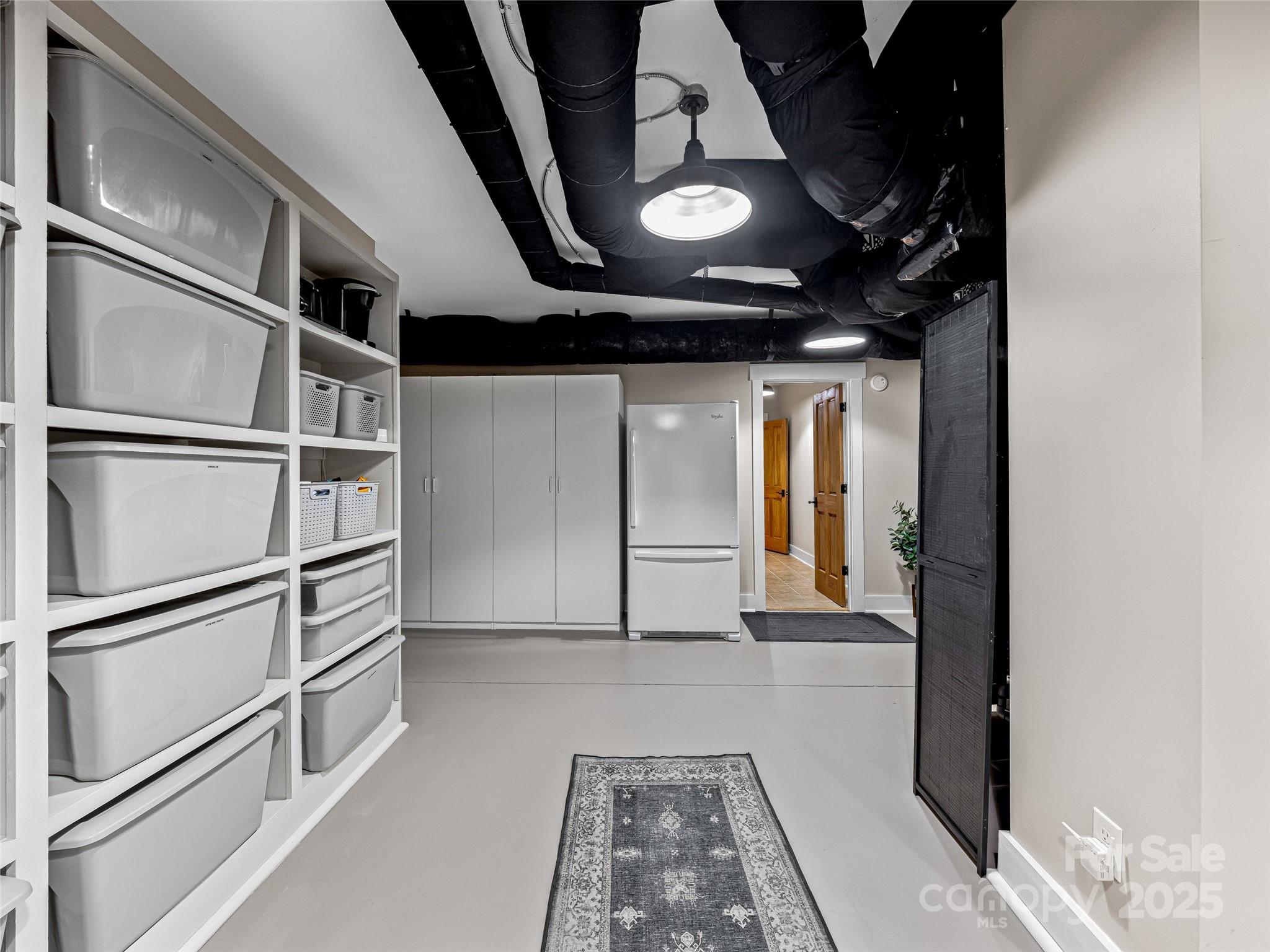 33 & 41 Franklin Trace