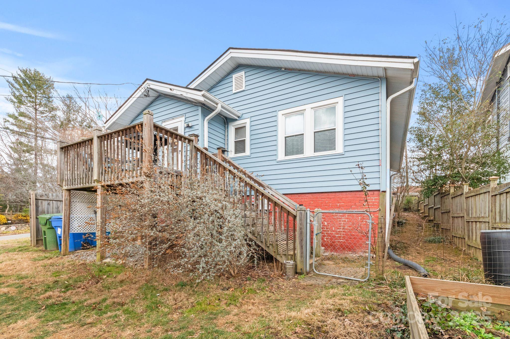110 Carrier Street