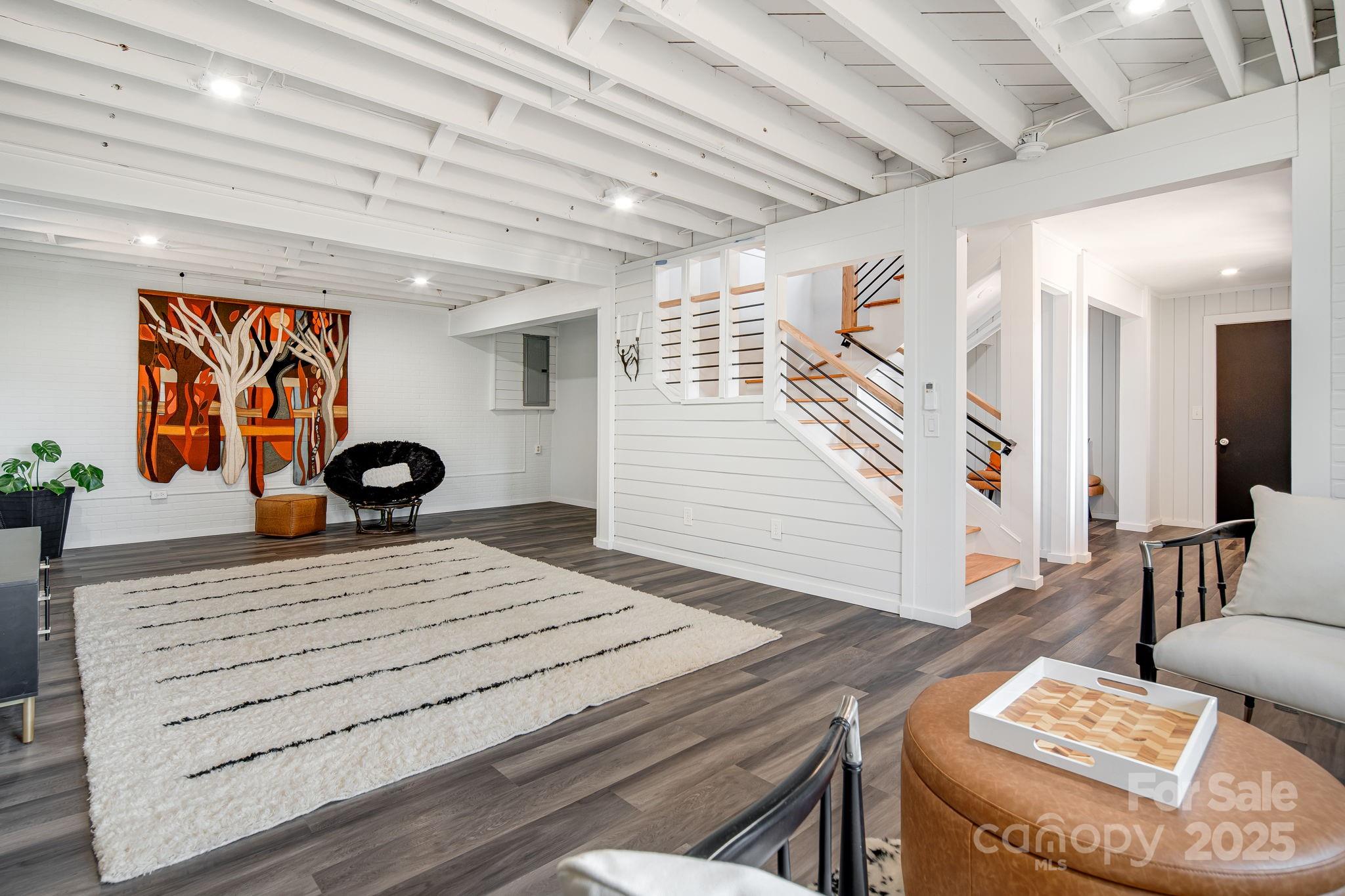 105 Crooked Creek Road