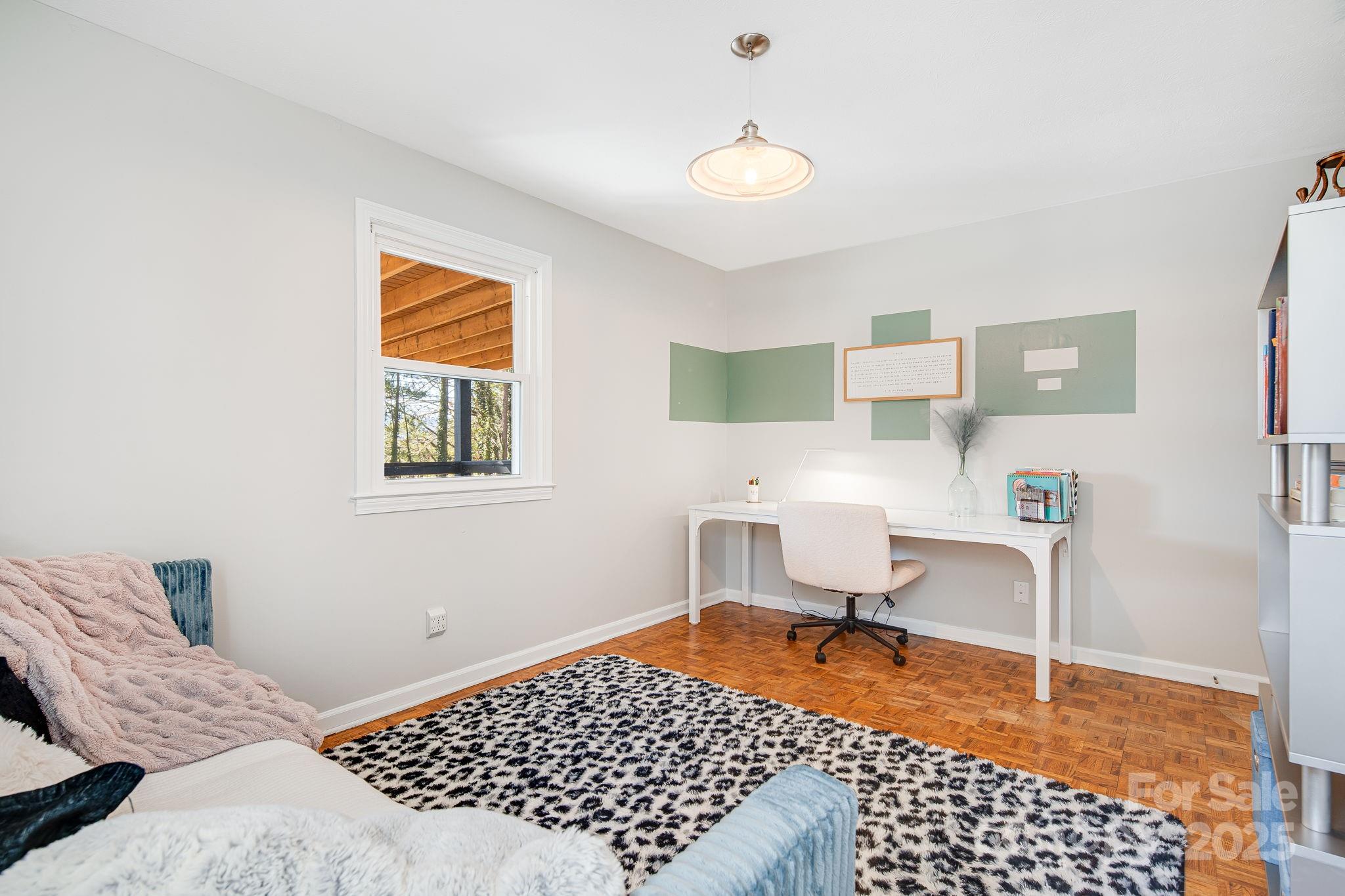 105 Crooked Creek Road