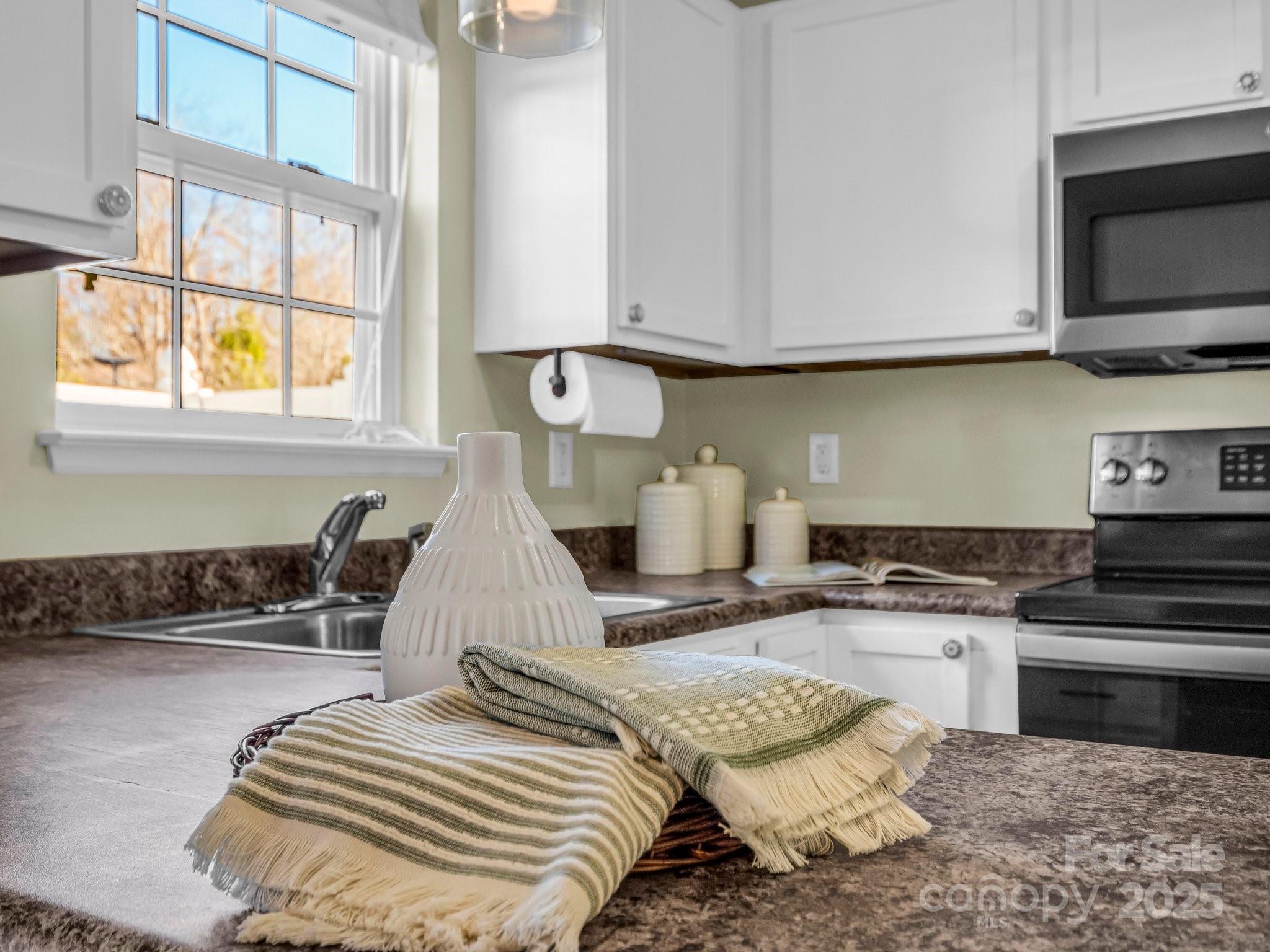 48 Lanceford Circle