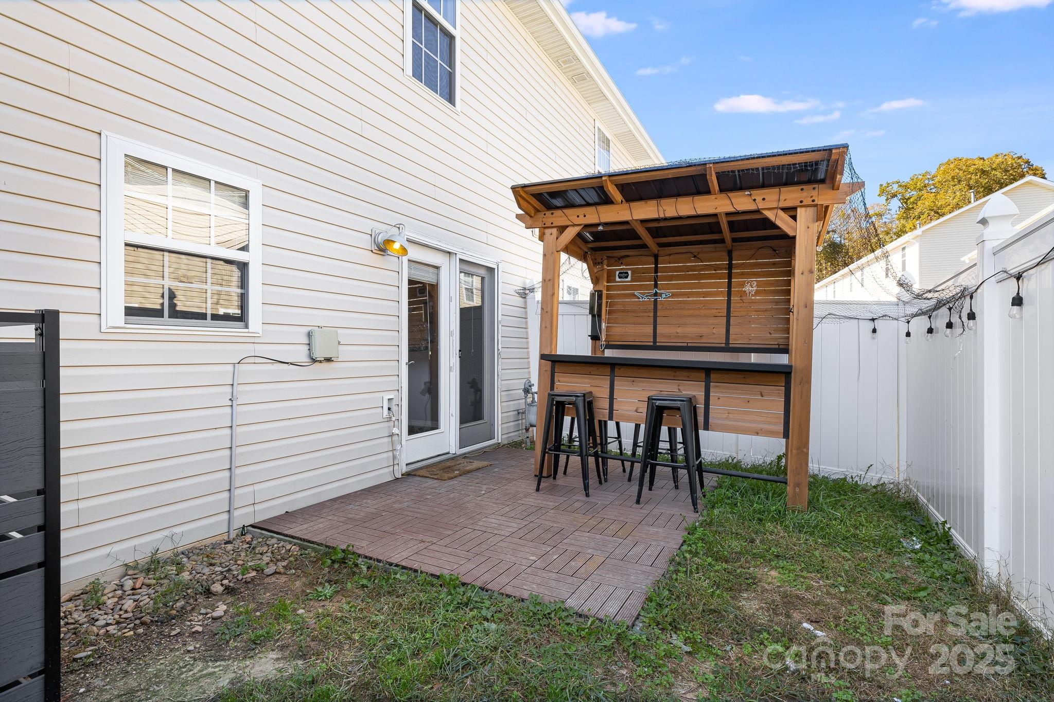 48 Lanceford Circle