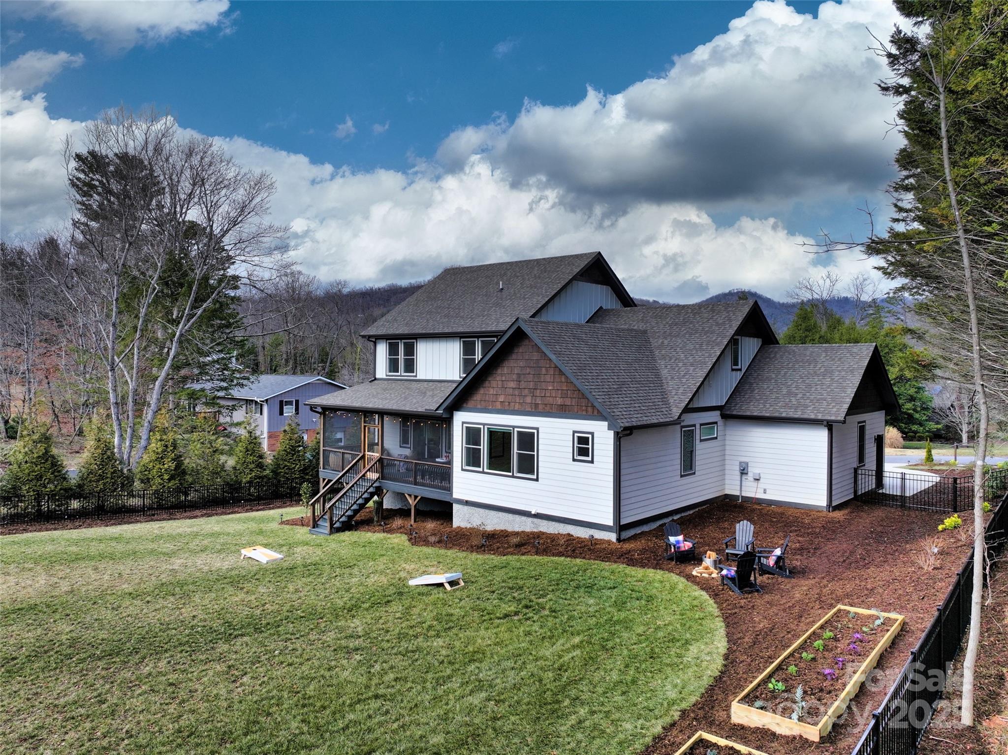 5 Pine Spring Drive