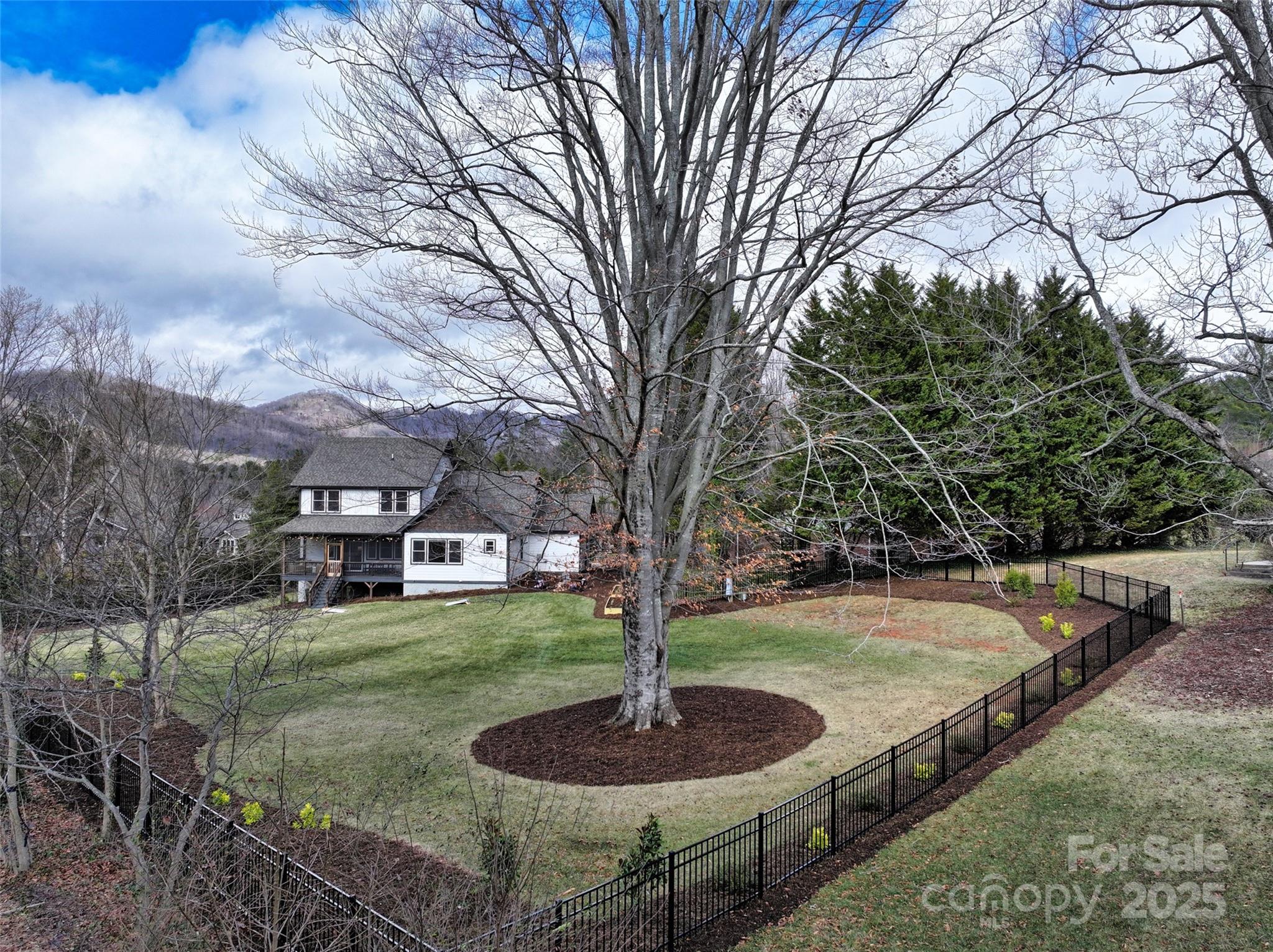 5 Pine Spring Drive