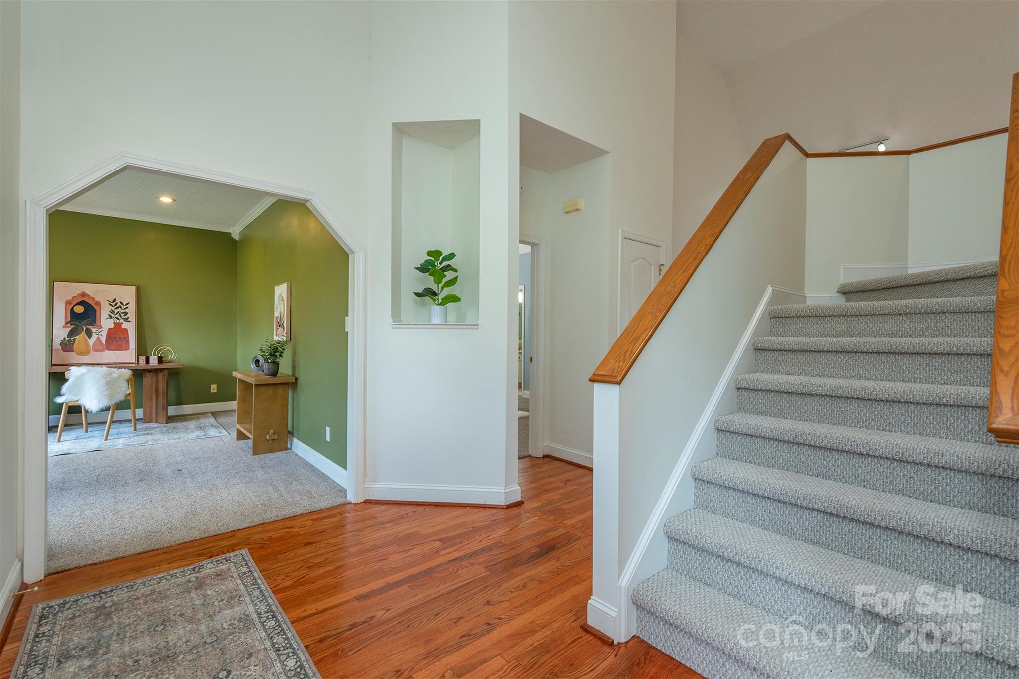6 Strawberry Lane