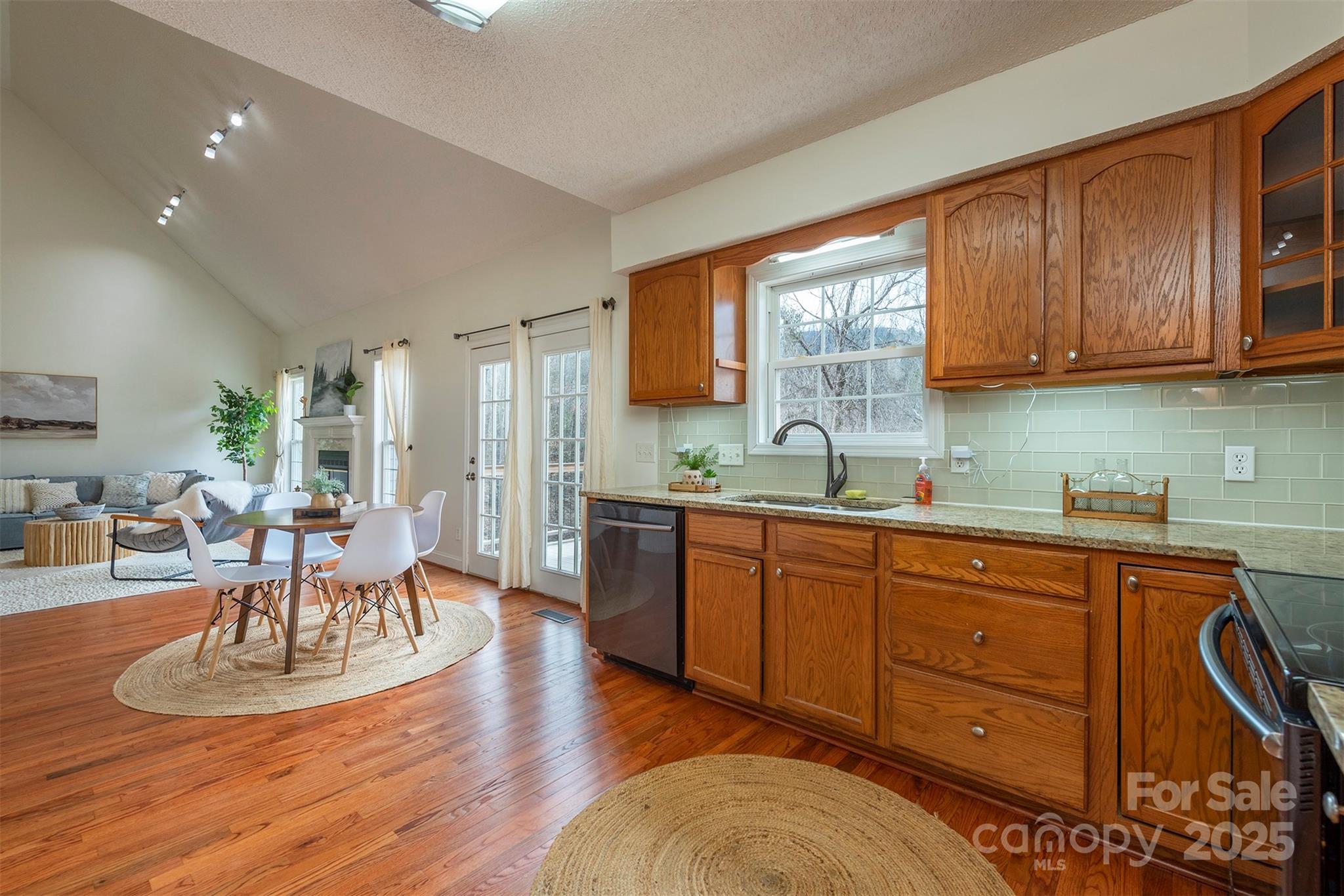 6 Strawberry Lane
