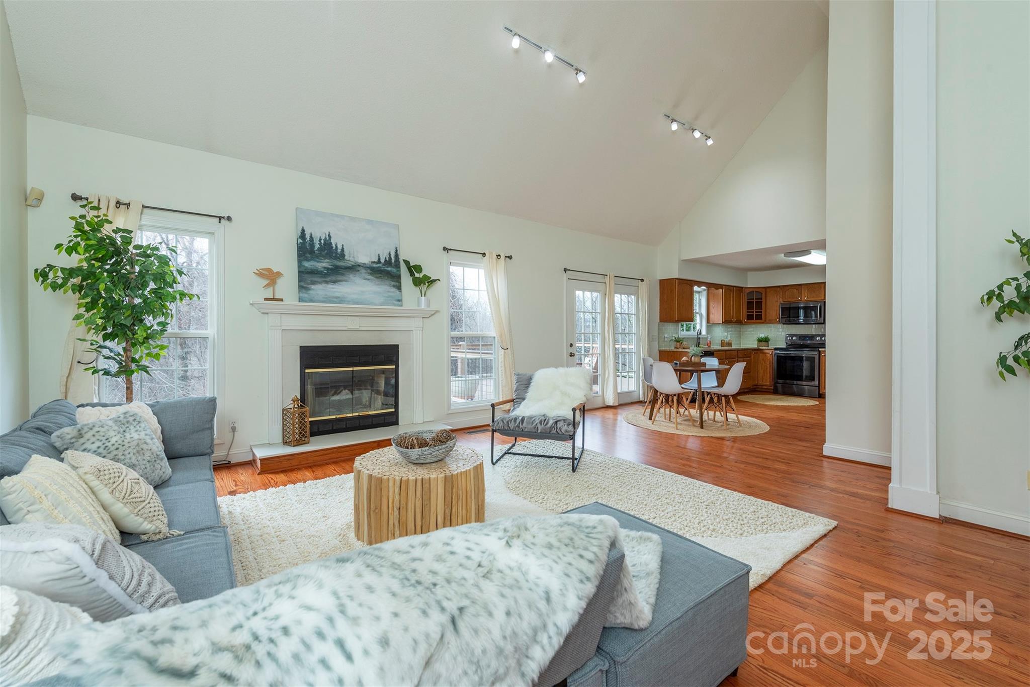 6 Strawberry Lane