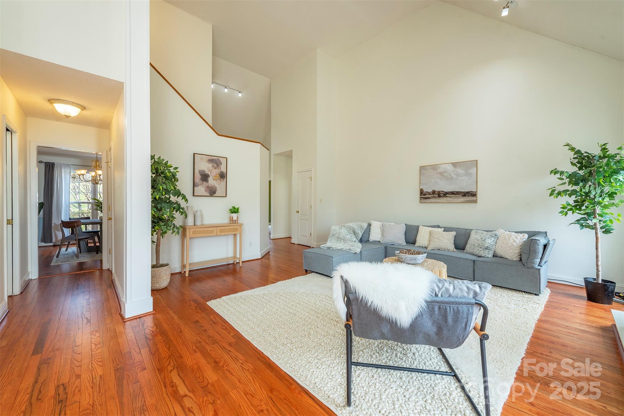 6 Strawberry Lane