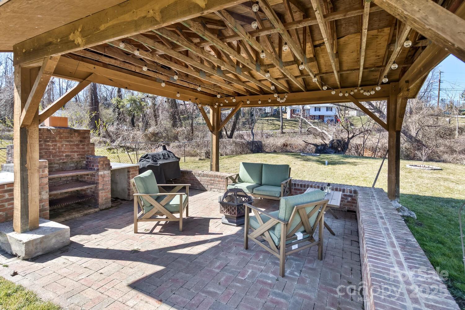 209 Caribou Road