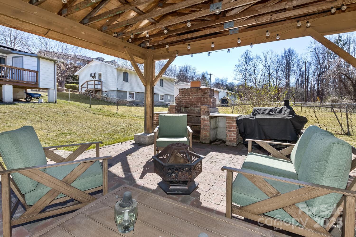 209 Caribou Road