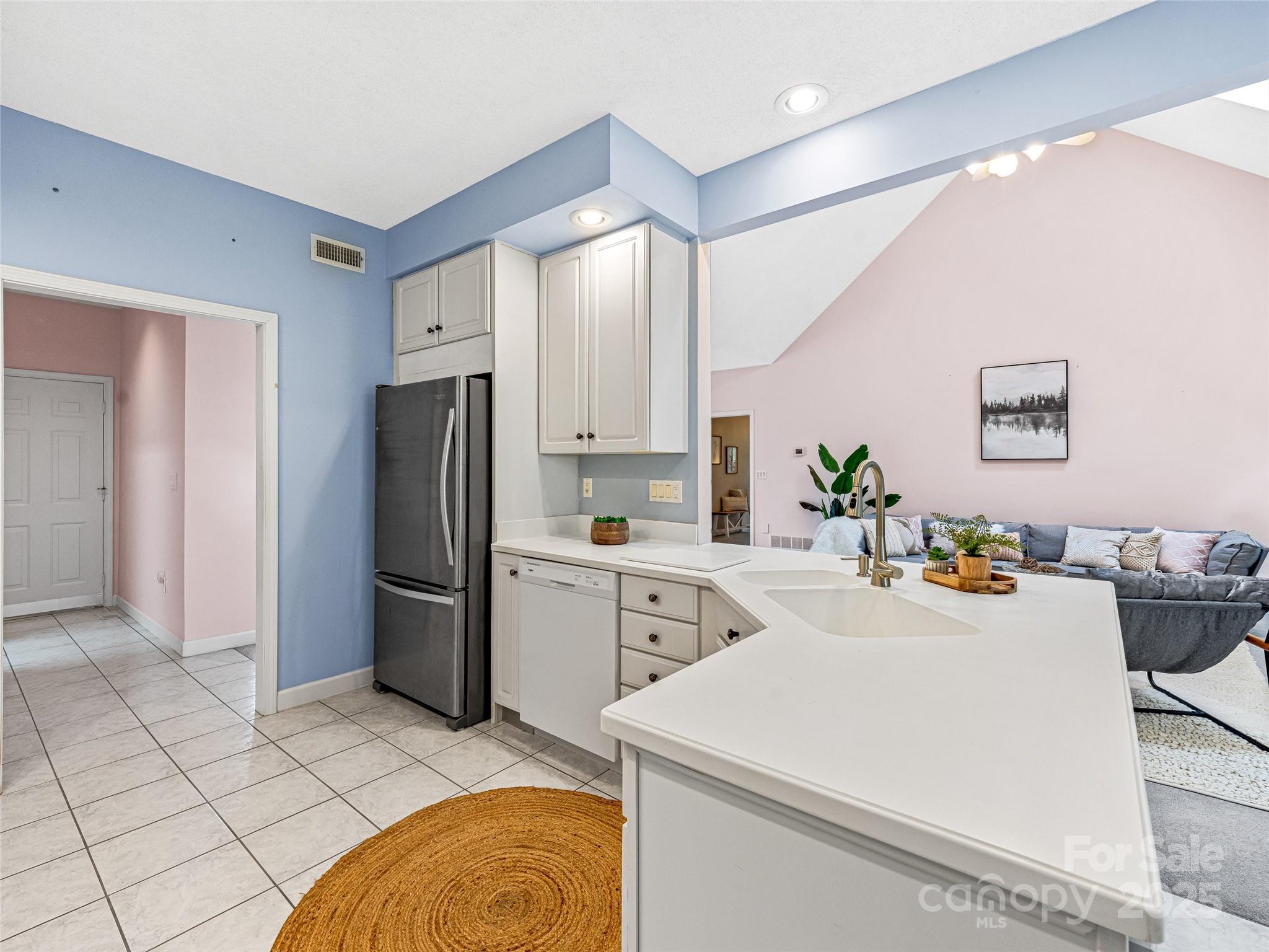 122 Eastmoor Drive