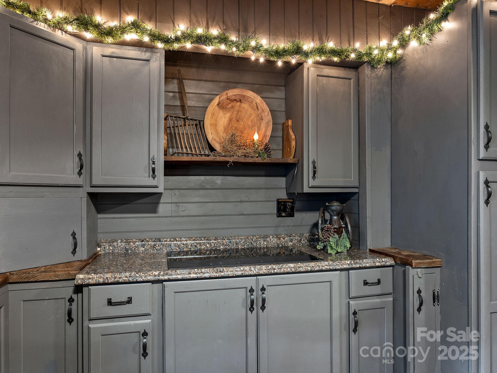 1933 John Shehan Road