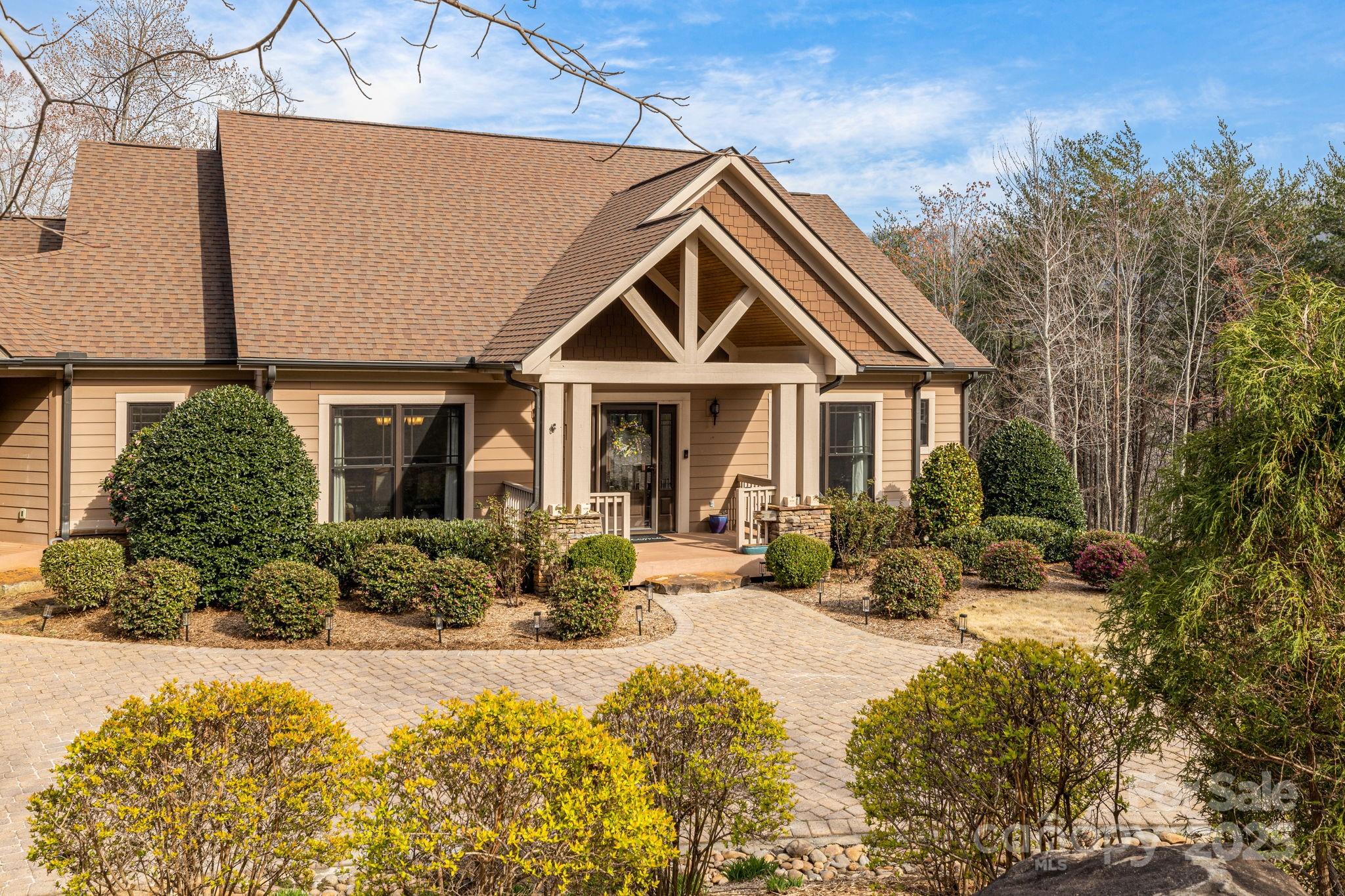 135 Anthony Court