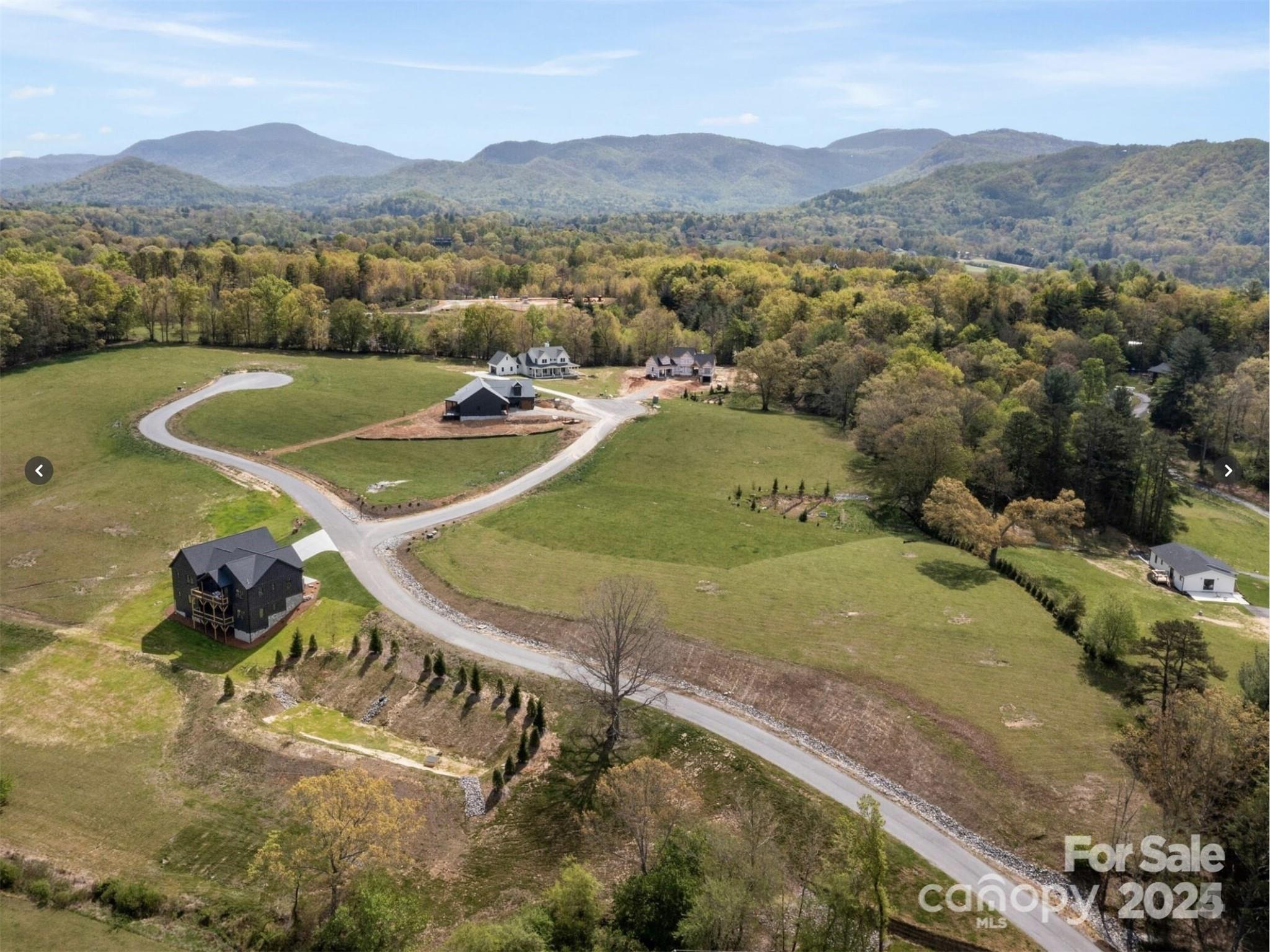 201 Thistle Ridge Court Unit: 15
