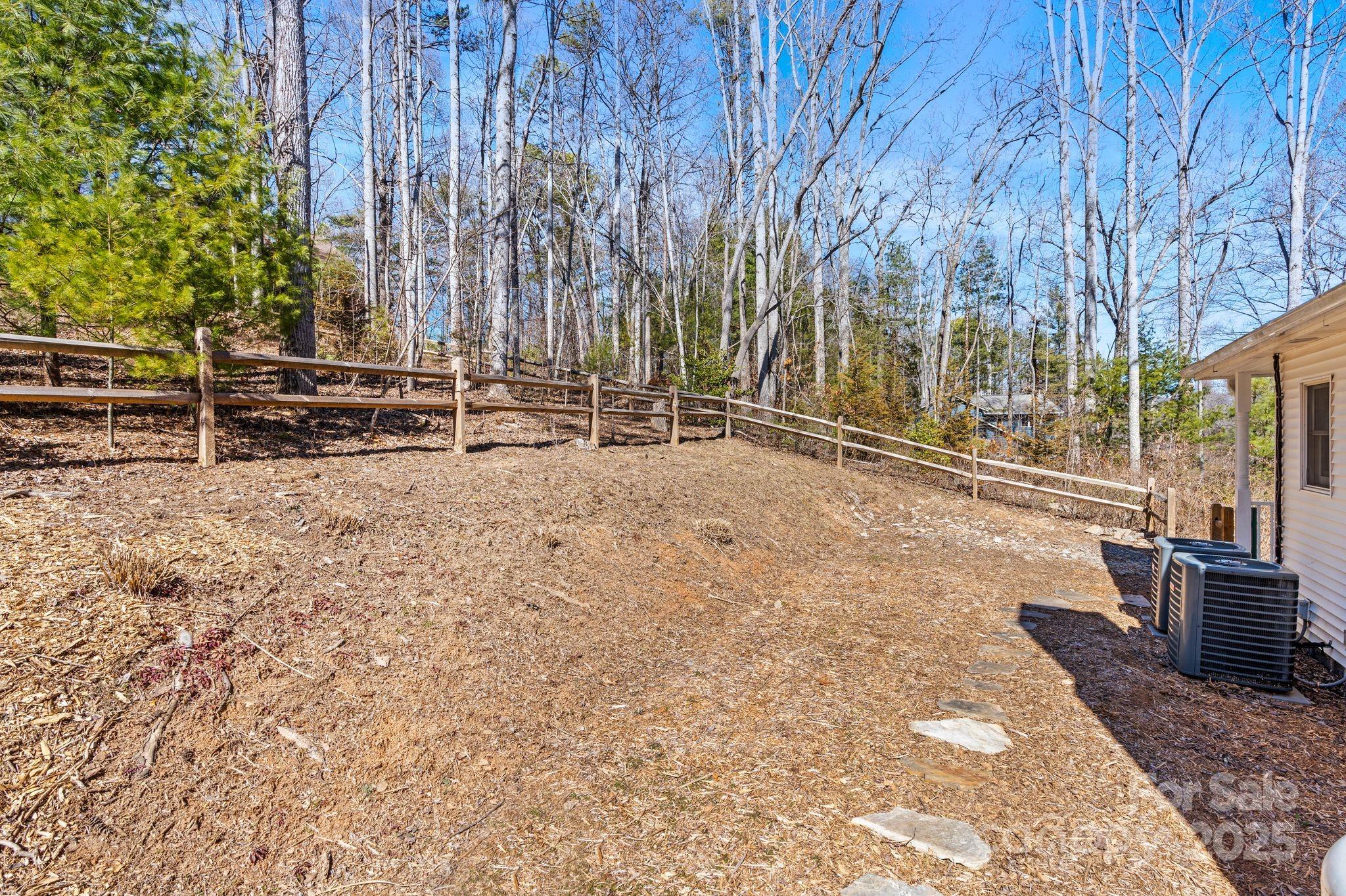 207 Cedarview Drive