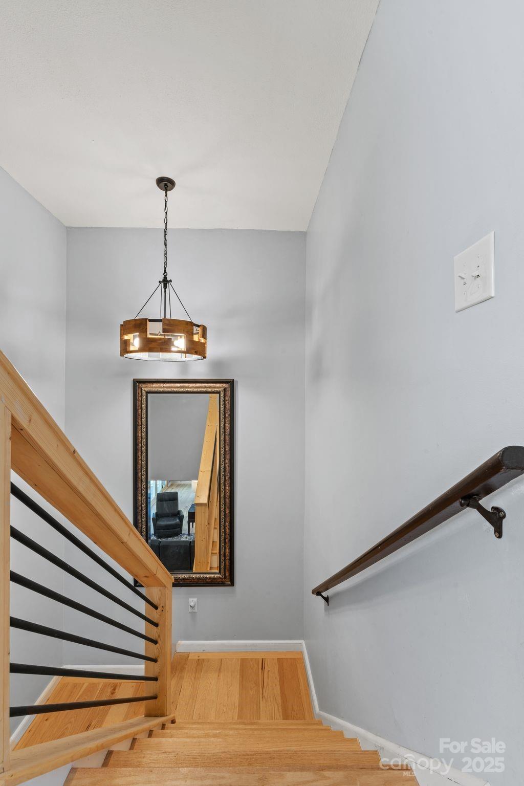207 Cedarview Drive