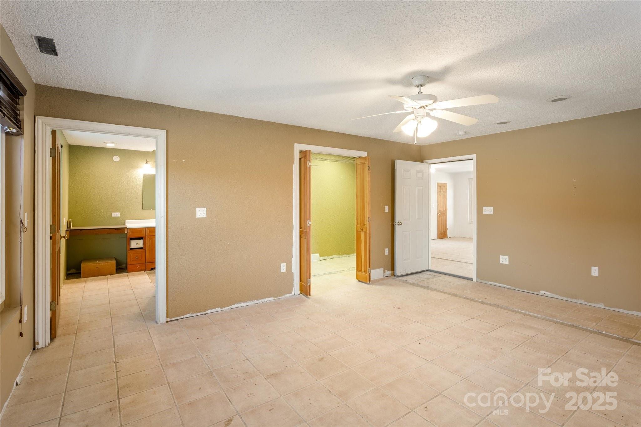 27 Shadow Ridge Drive